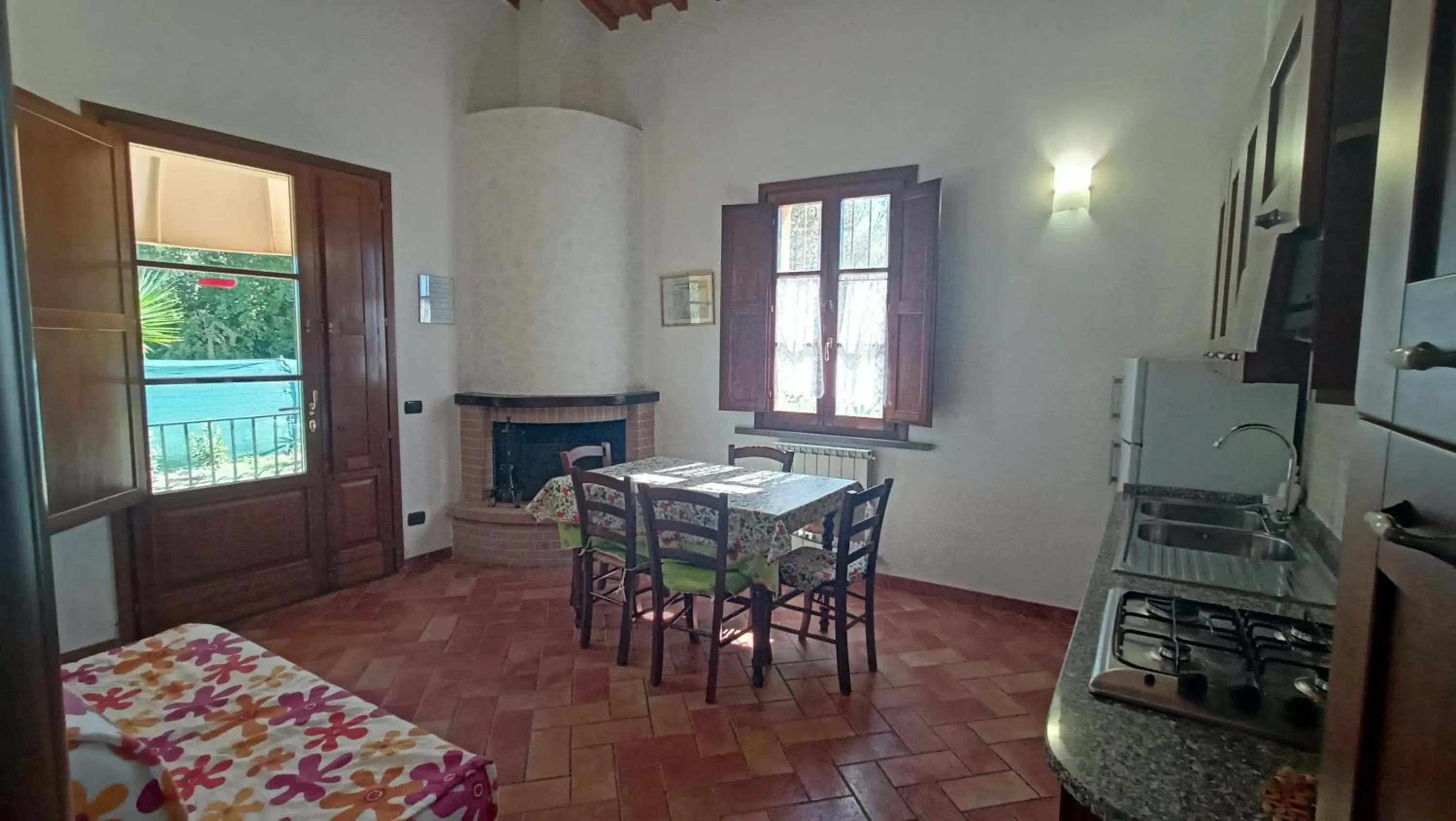 Kitchen or kitchenette in il Chiassetto Agriturismo No Kids