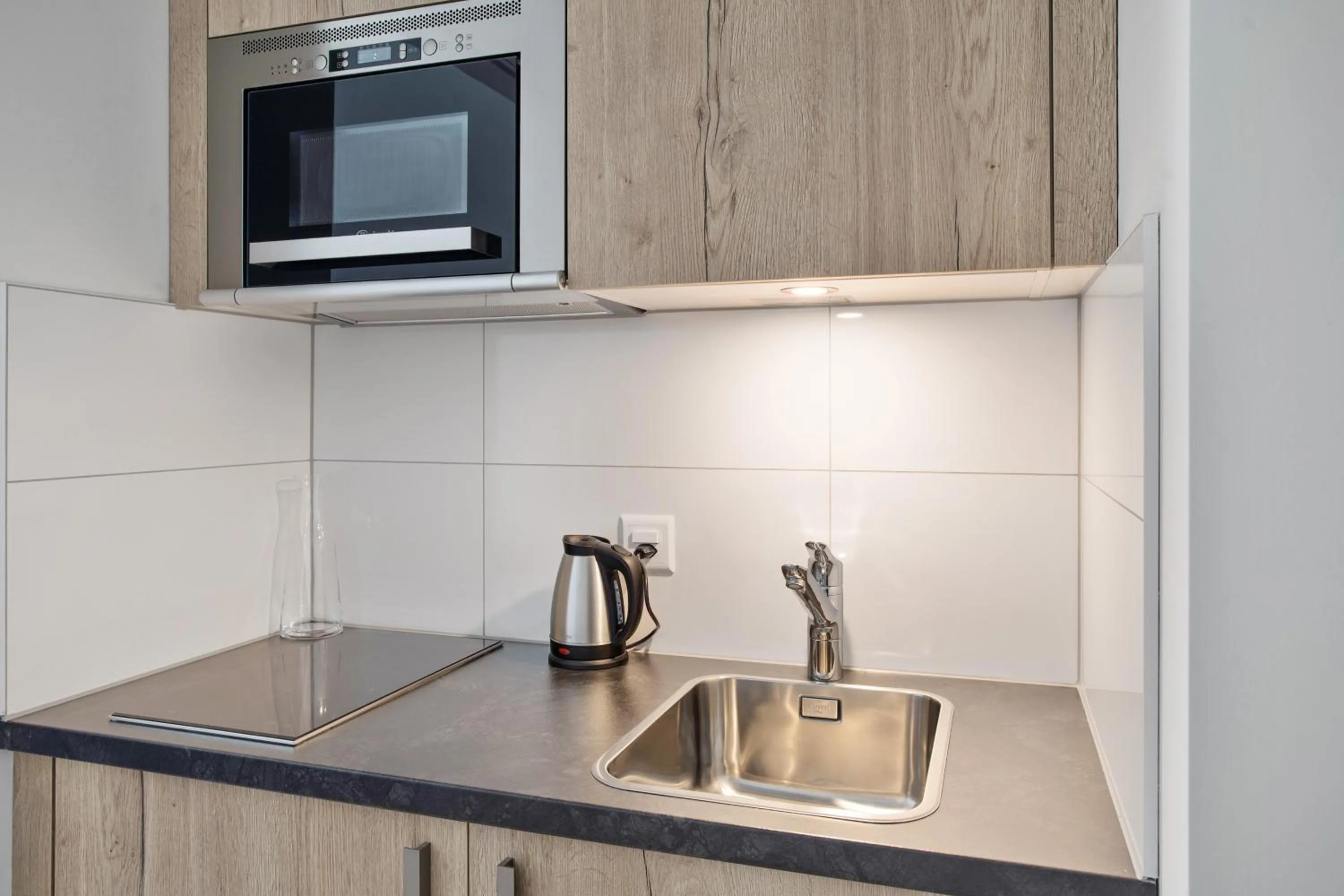 Coffee/tea facilities in Appart'City Collection Genève Aéroport - Vernier