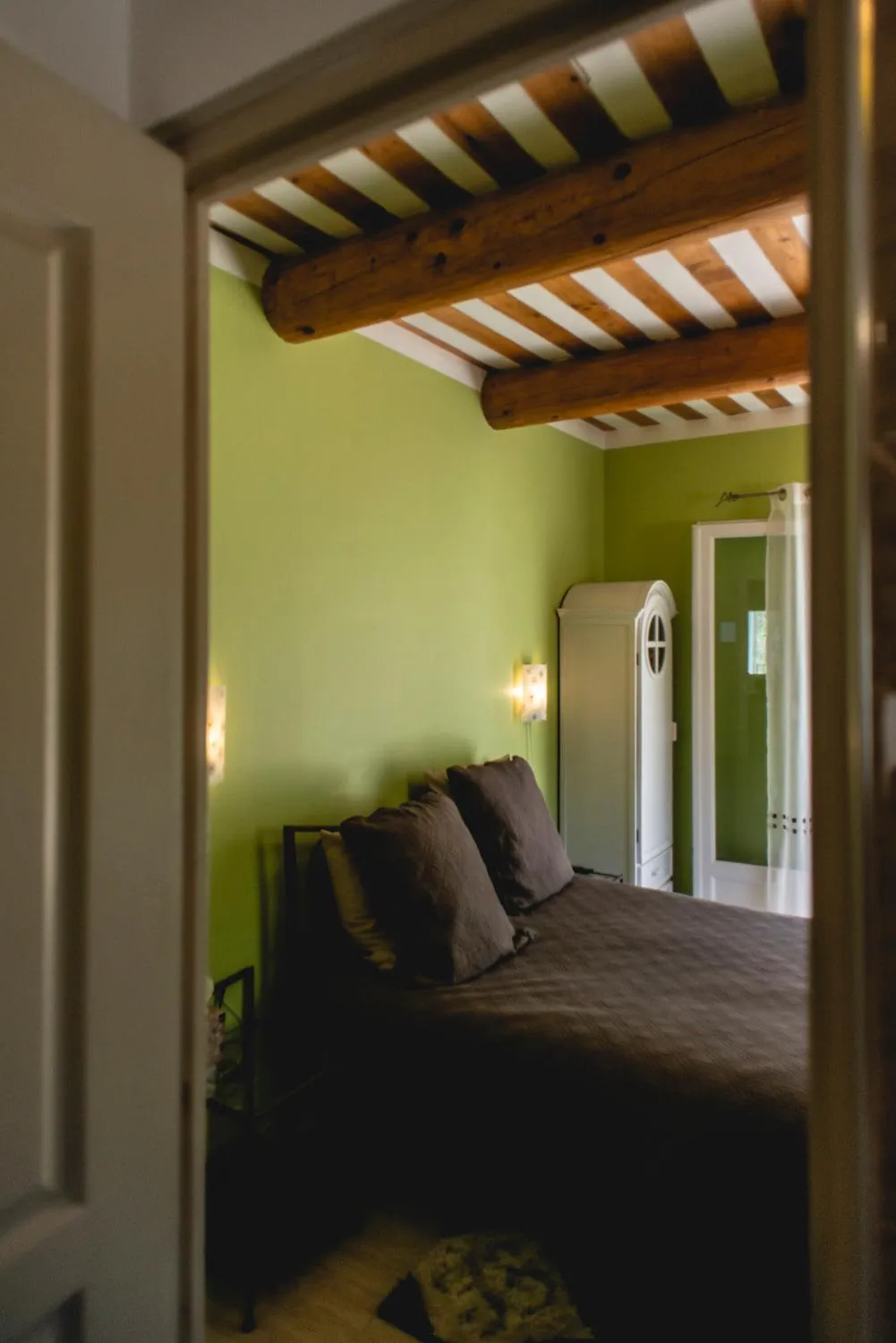 Bed in Les Manaux en Provence