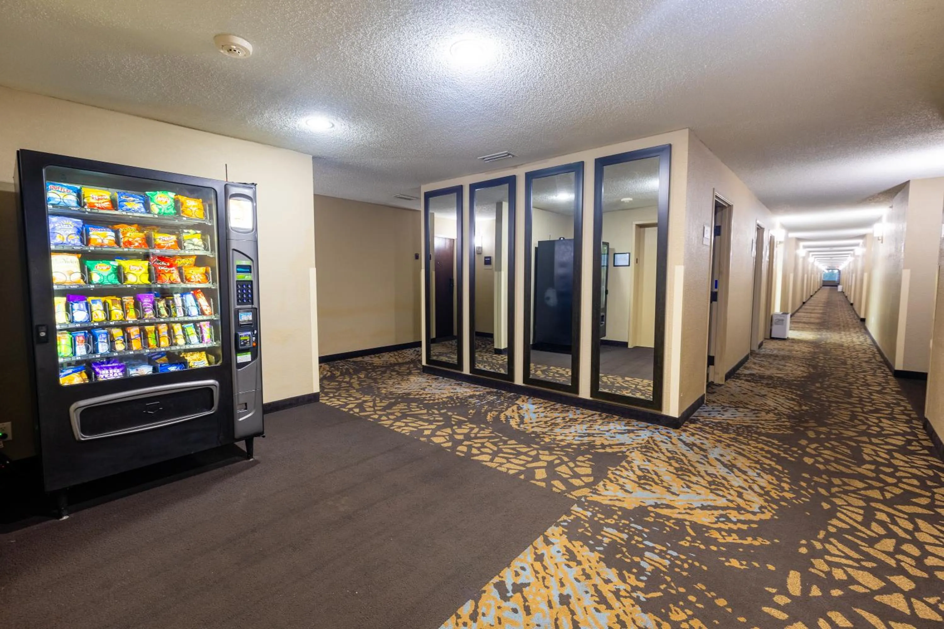 vending machine in Sleep Inn Ormond Beach - Daytona