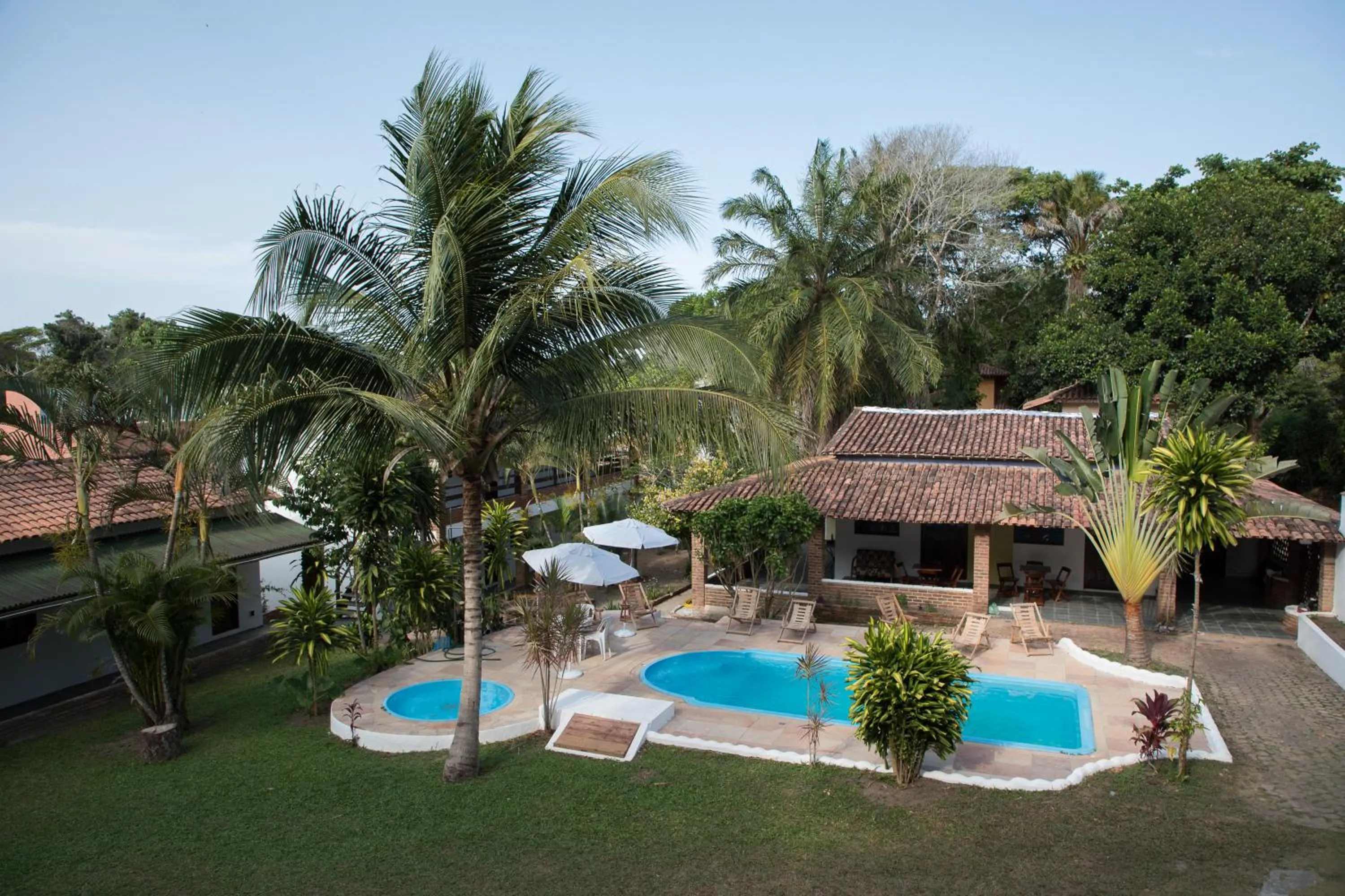 Swimming pool in Pousada Bella Vida