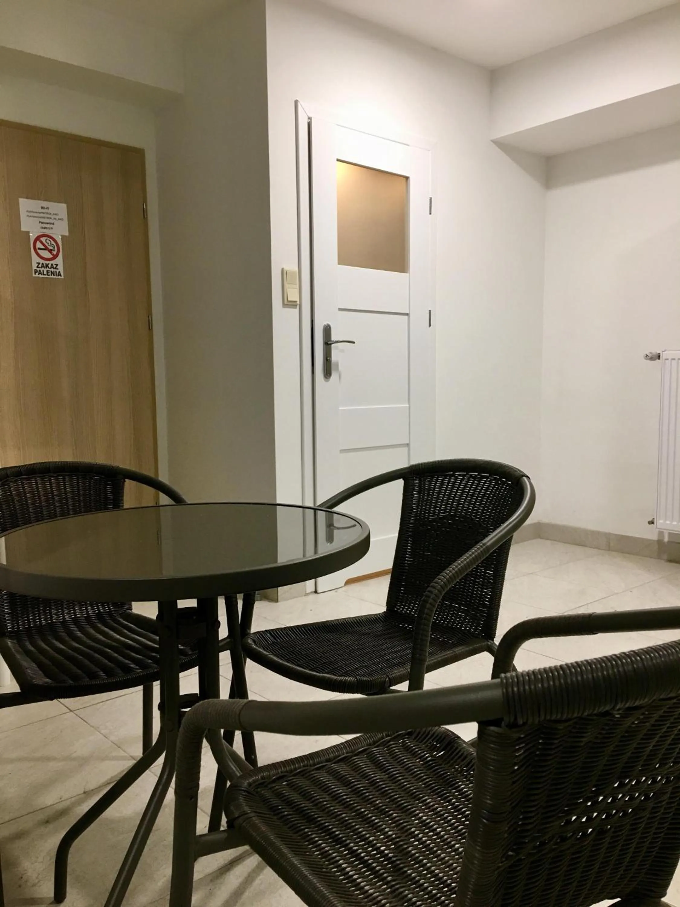 Seating Area in Orion