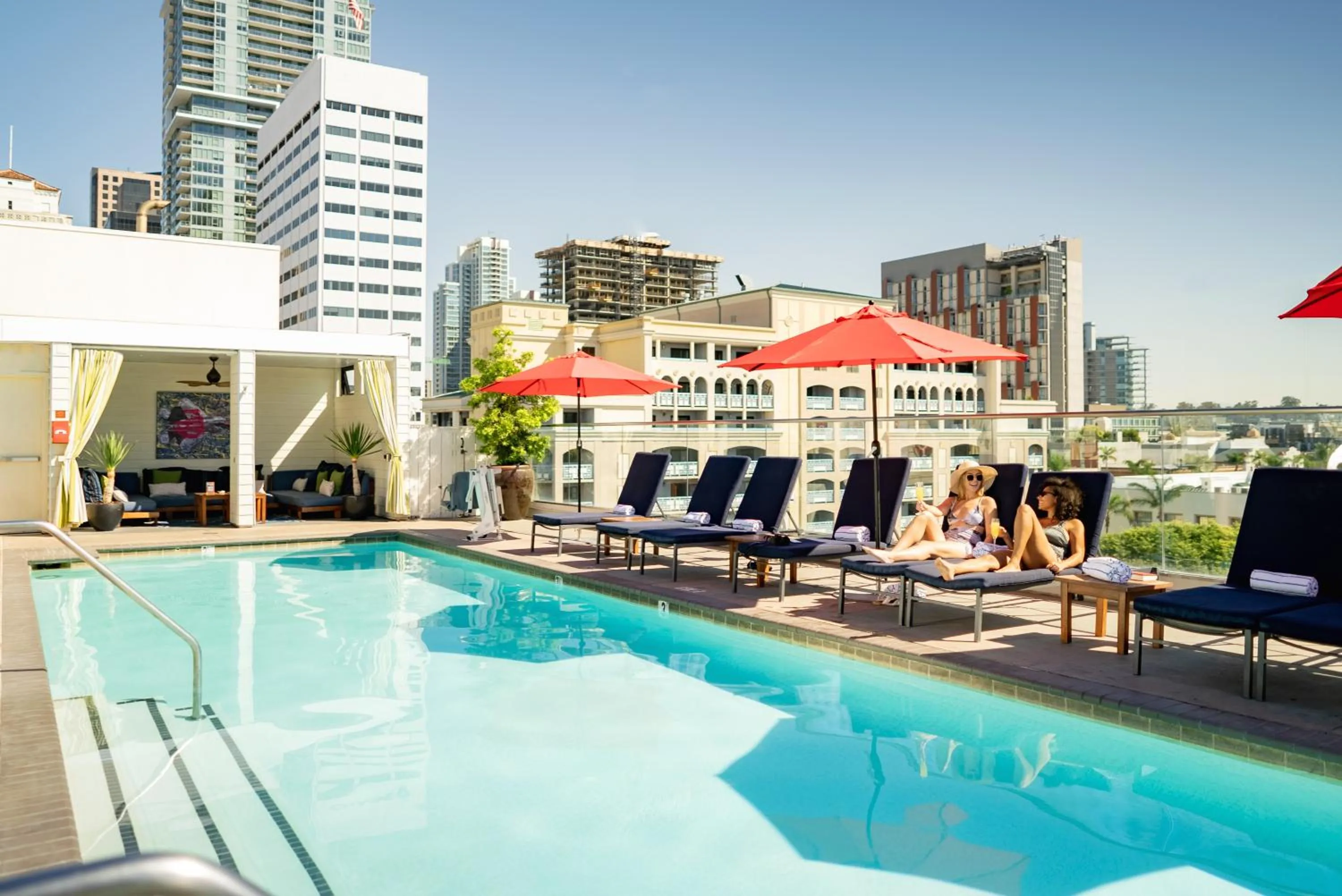 Swimming pool in Andaz San Diego, By Hyatt