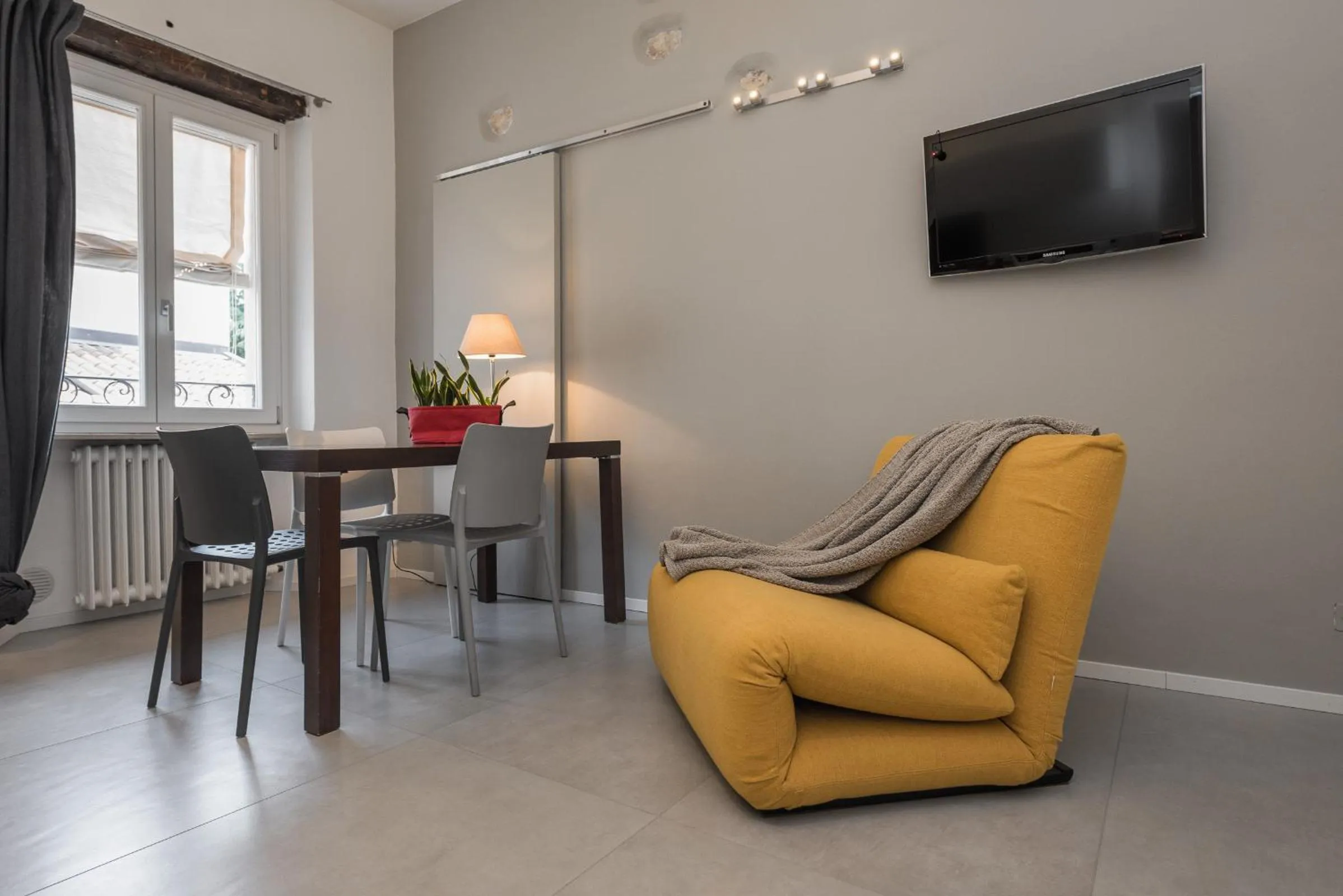 Kitchen or kitchenette in Il Vicolo Aparthotel Verona