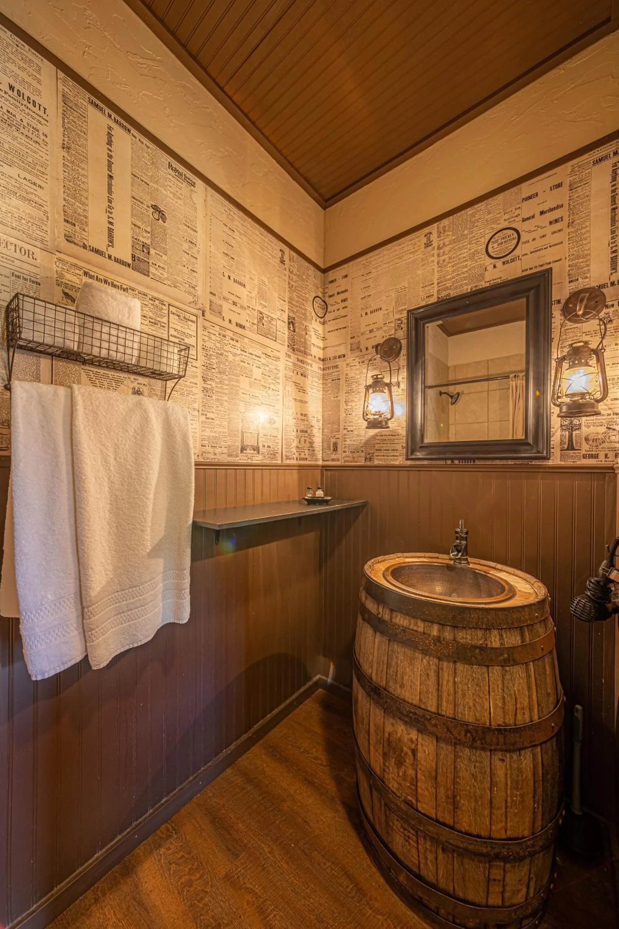 Toilet in -Pet Friendly- Miners Cabin #5 -Two Double Beds - Private Balcony