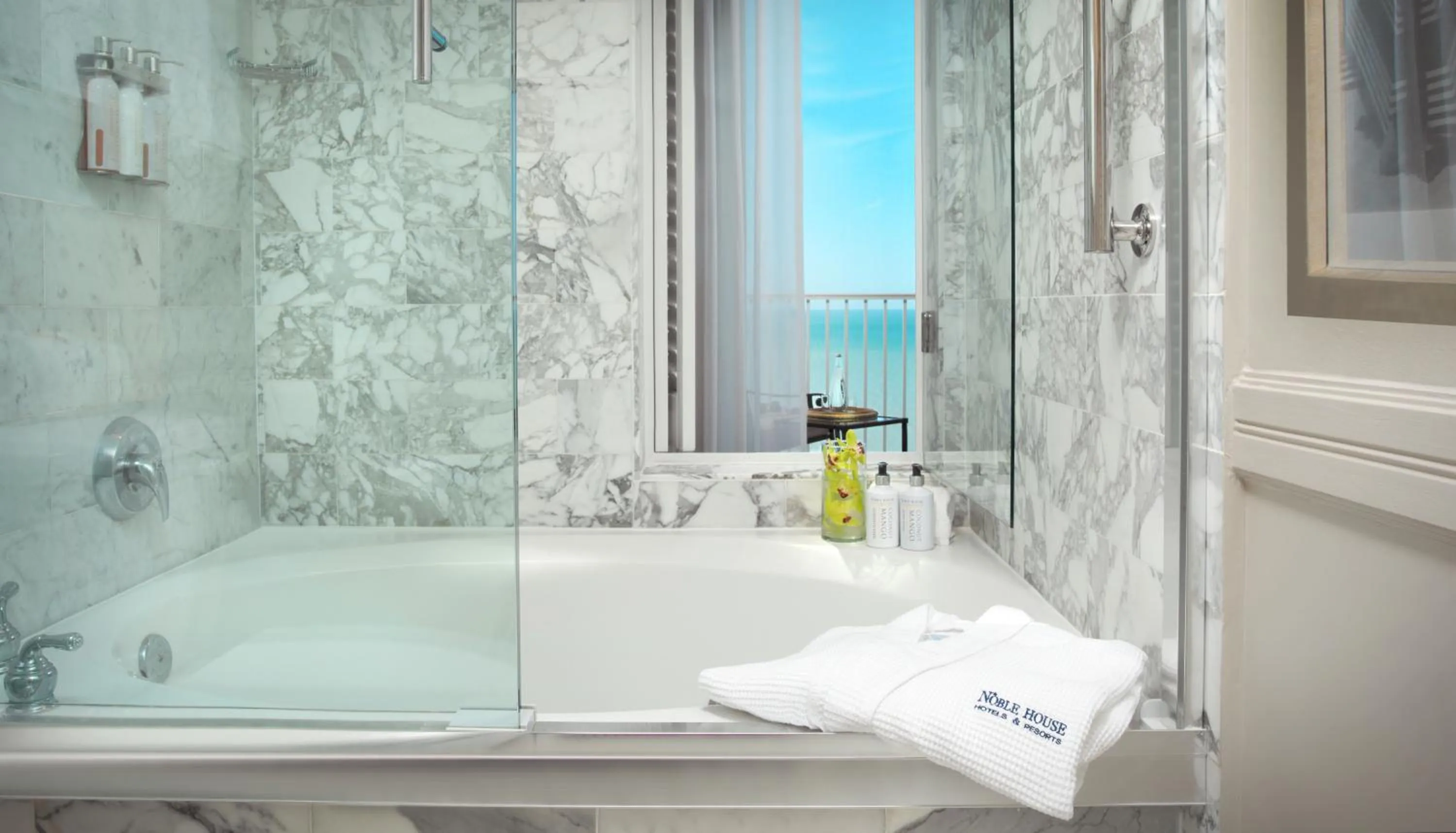 Bathroom in La Playa Beach & Golf Resort, a Noble House Resort