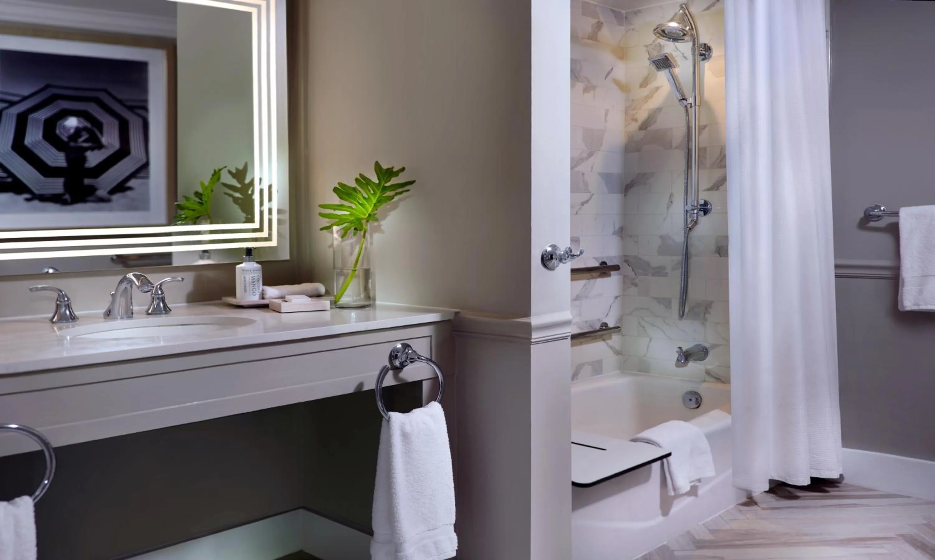 La Playa Beach & Golf Resort, a Noble House Resort