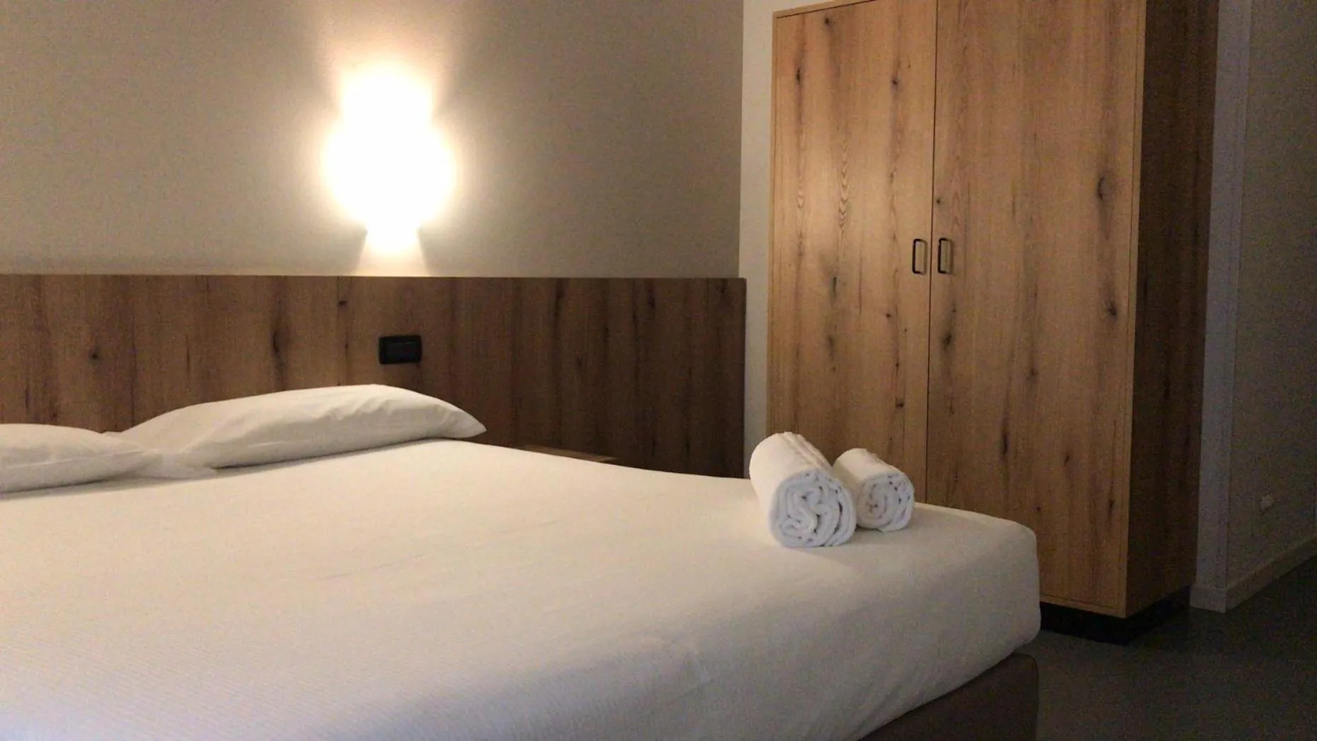 Bedroom, Bed in Hotel Doria - Business & Bike