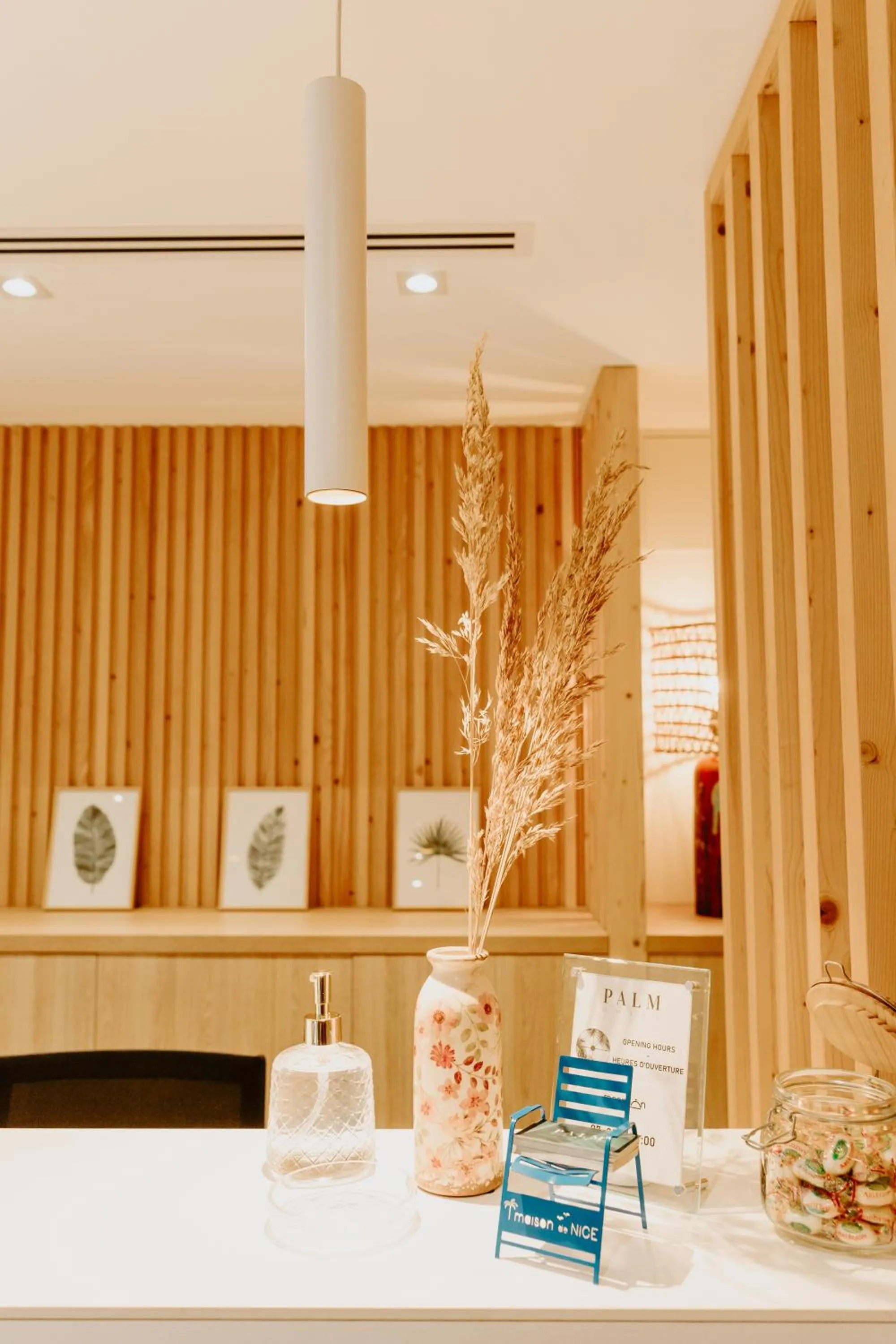 Lobby or reception in Palm Boutique Hôtel Nice