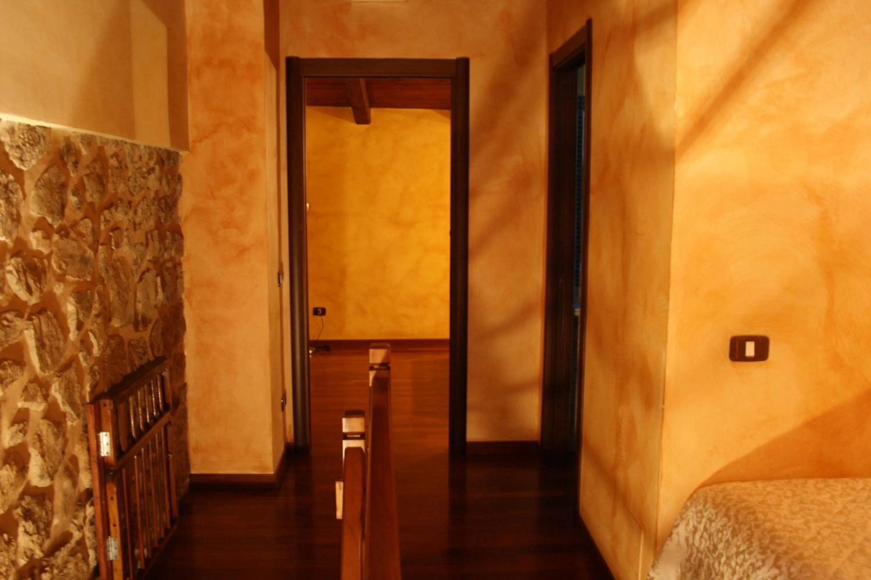 Decorative detail, Bed in Bed And Breakfast Mblò