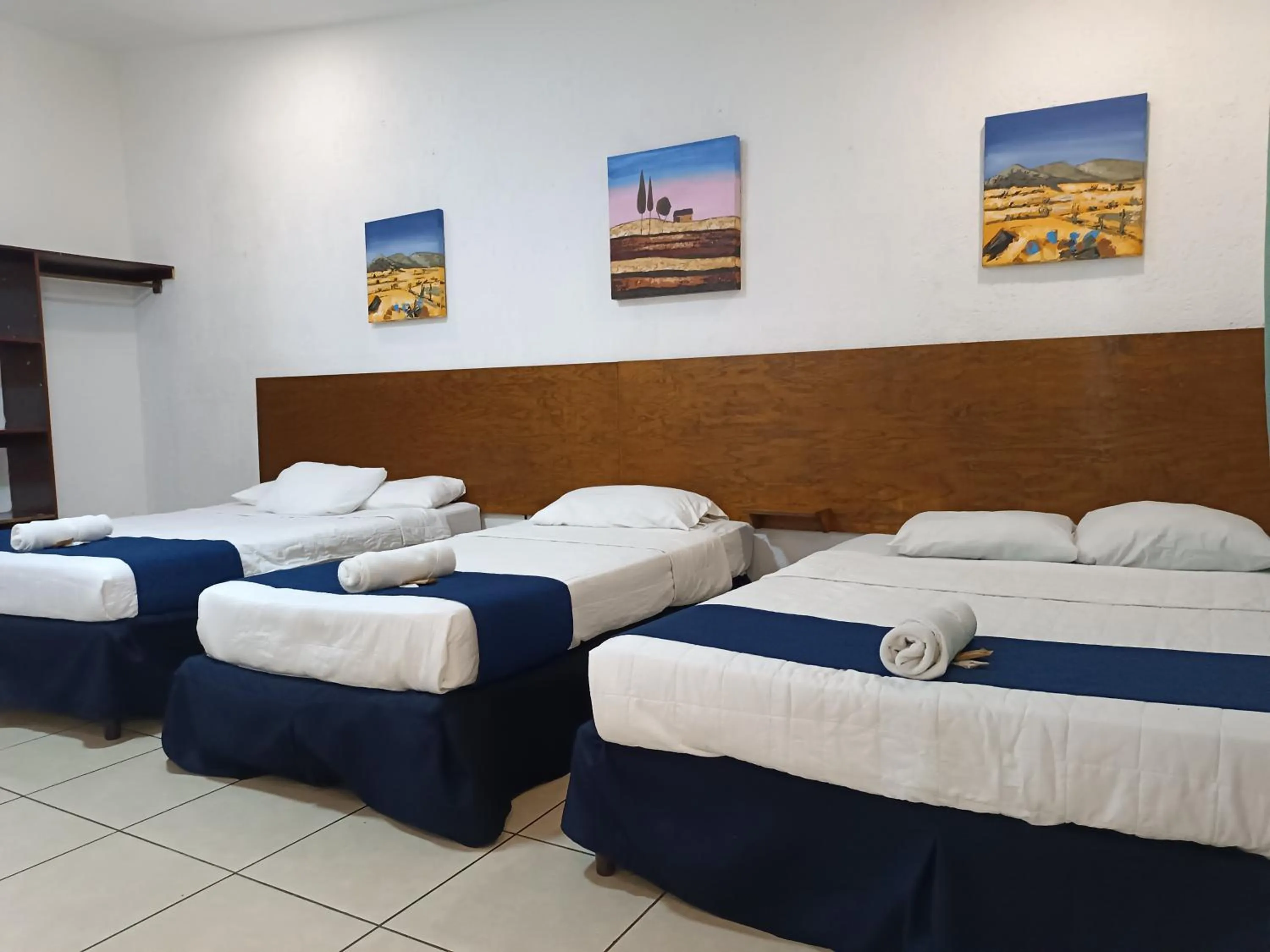 Photo of the whole room, Bed in El Patio de Don Moncho