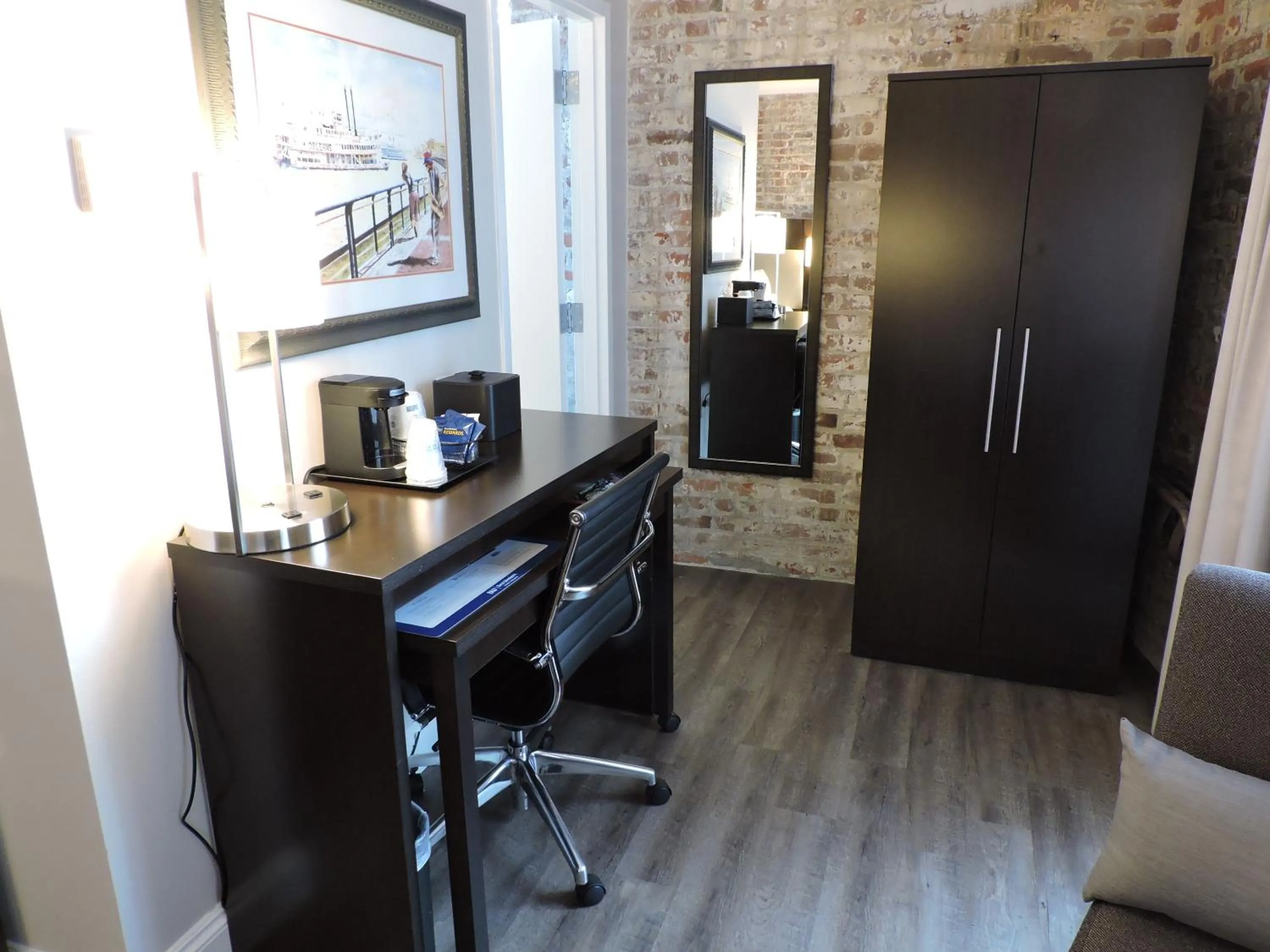 hair dresser in Best Western Plus St. Christopher Hotel