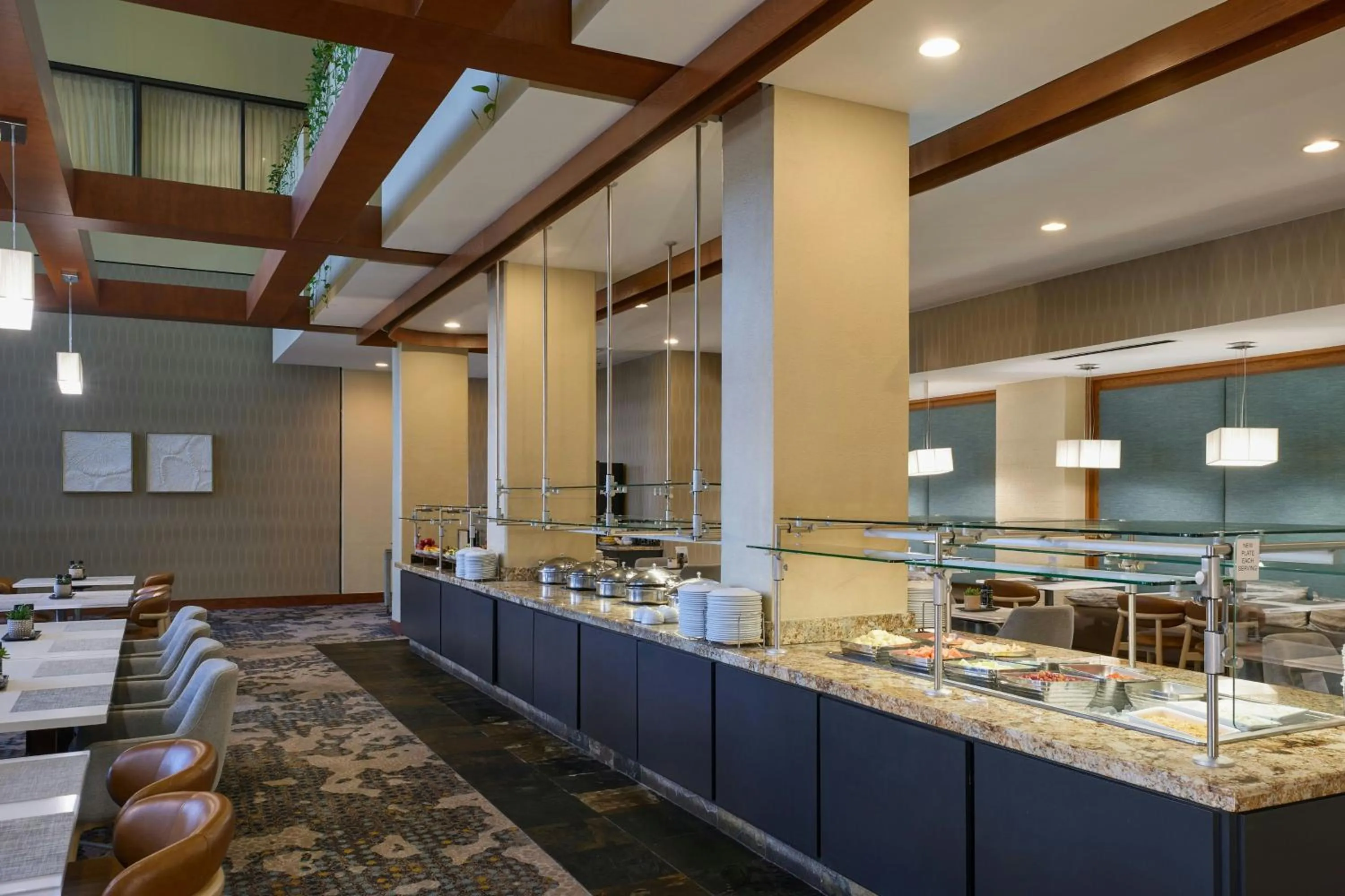 Restaurant/places to eat in The Westin Atlanta Airport