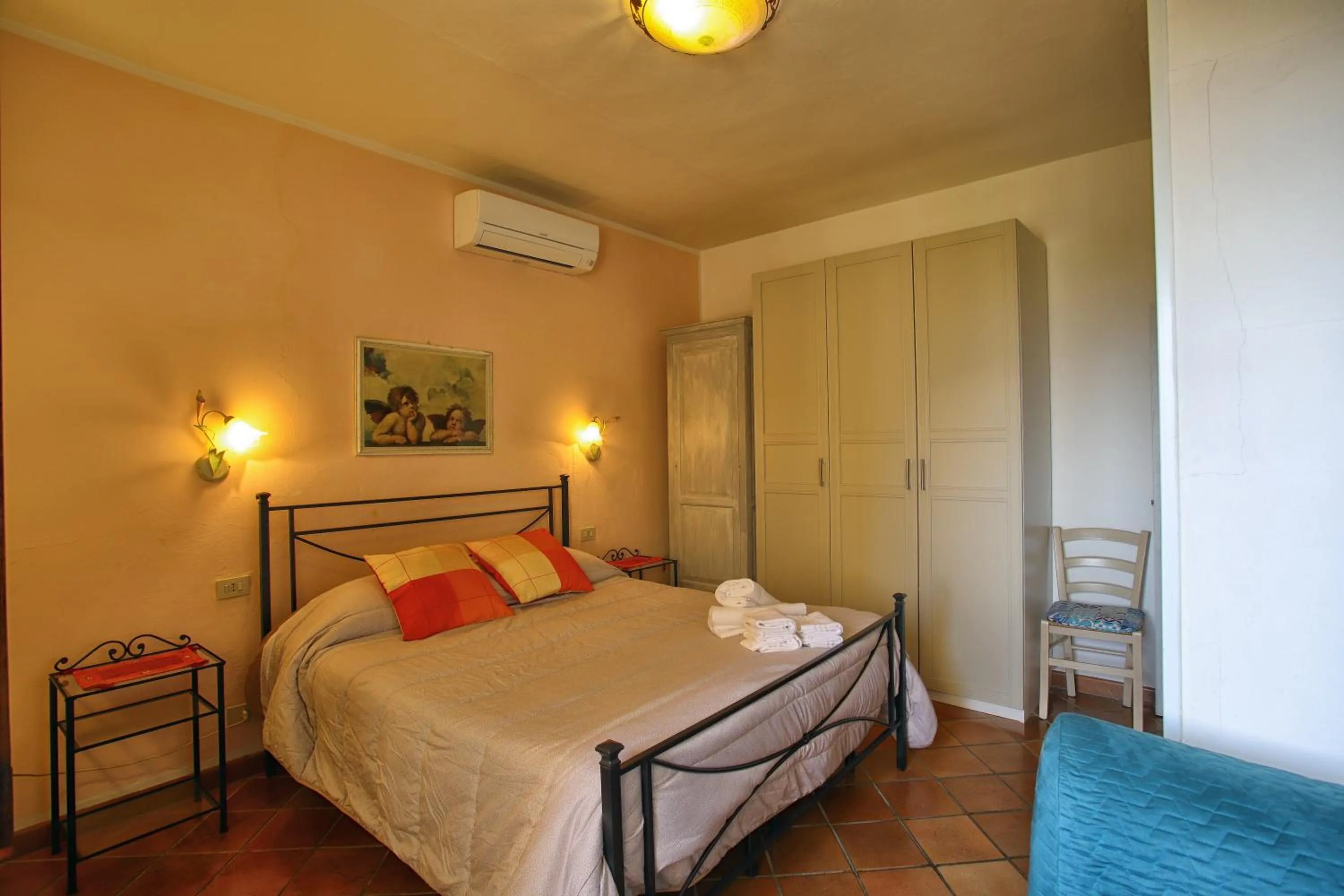Bed in La Torre Nomipesciolini