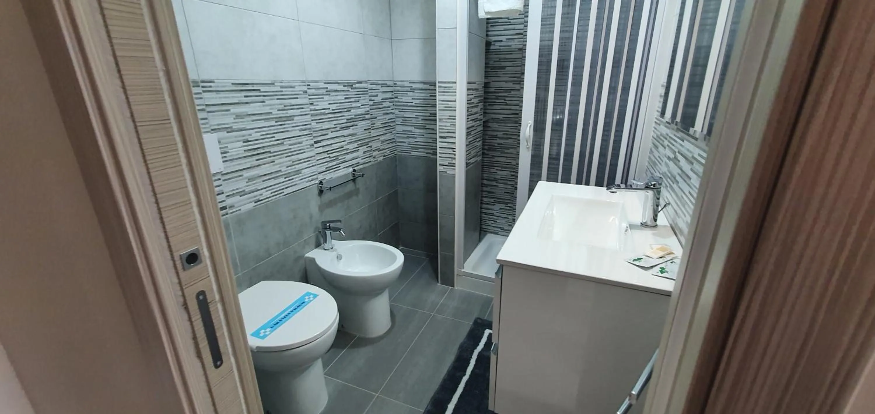 Toilet, Bathroom in Giliberto Rooms