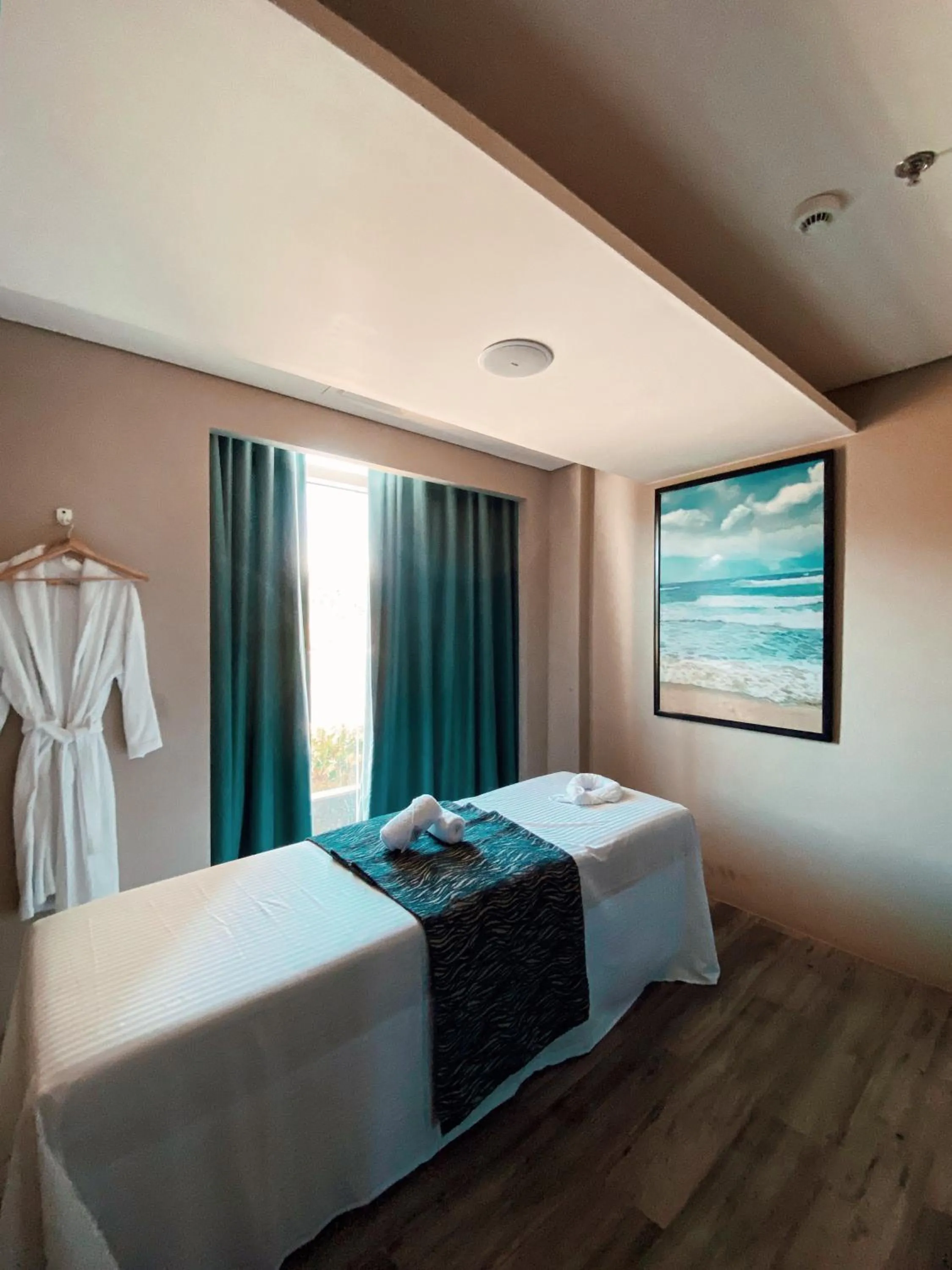 Spa and wellness centre/facilities, Bed in Belmont Hotel Boracay near Newcoast Beach