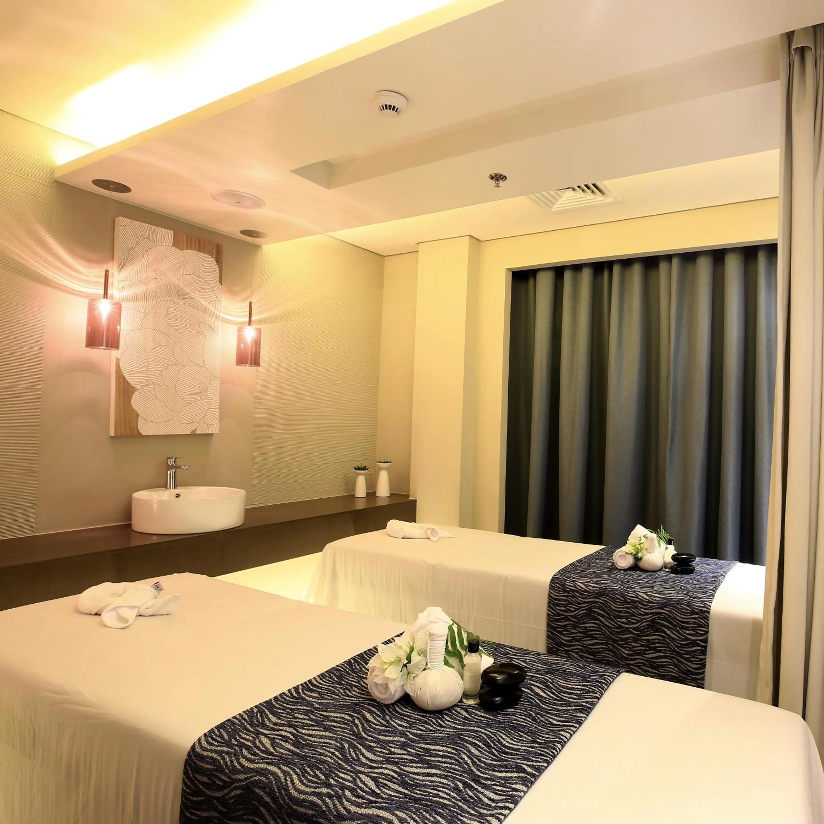 Spa and wellness centre/facilities, Bed in Belmont Hotel Boracay near Newcoast Beach