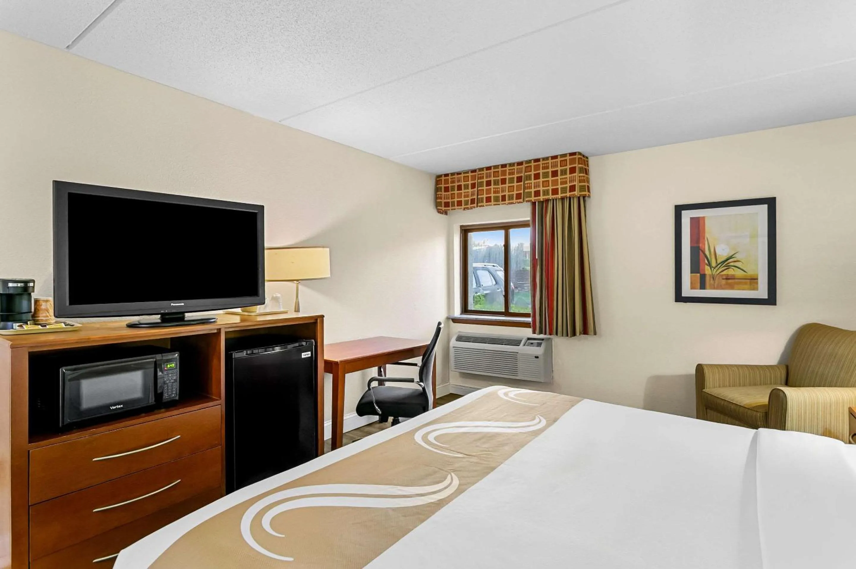 Bedroom, Bed in Quality Inn Jessup - Columbia South Near Fort Meade