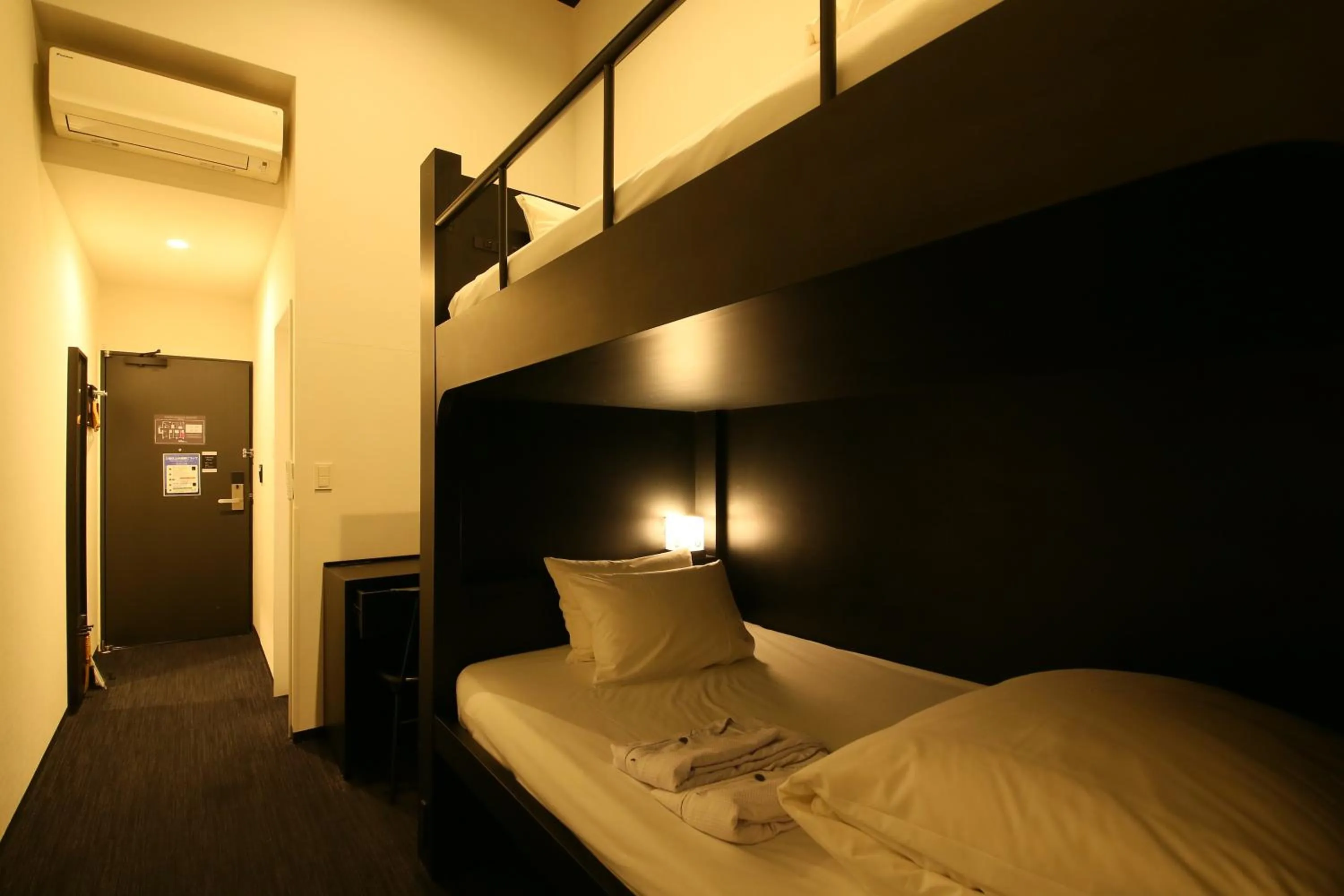 Bed in HOTEL TRAD Replay