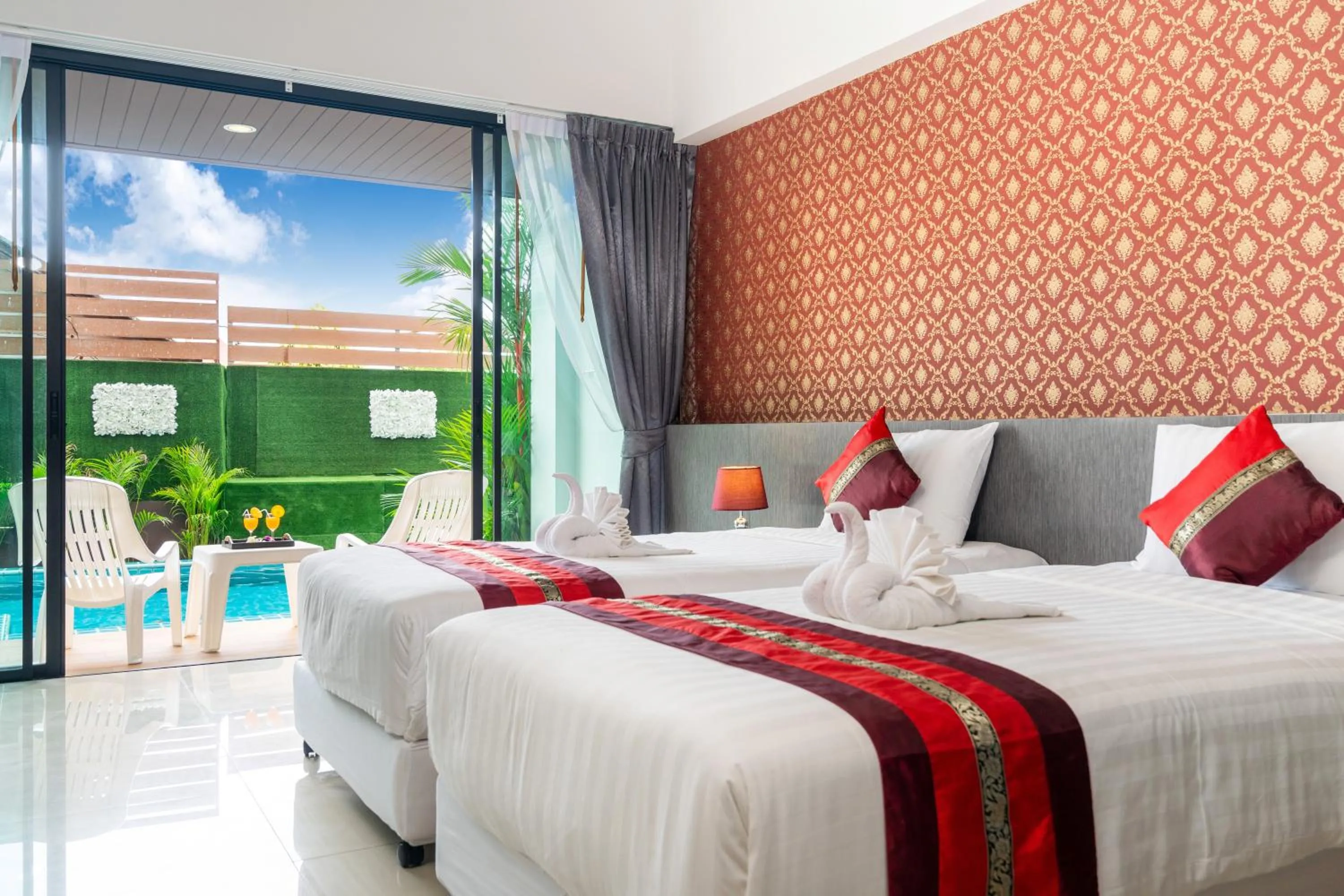 Bedroom, Bed in The Thames Pool Access Resort & Villa - SHA Extra Plus