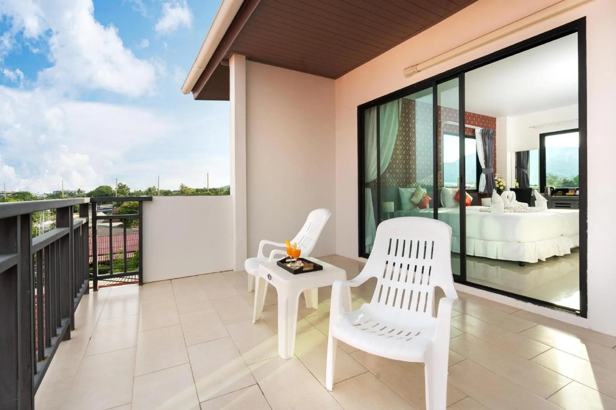 Balcony/Terrace in The Thames Pool Access Resort & Villa - SHA Extra Plus