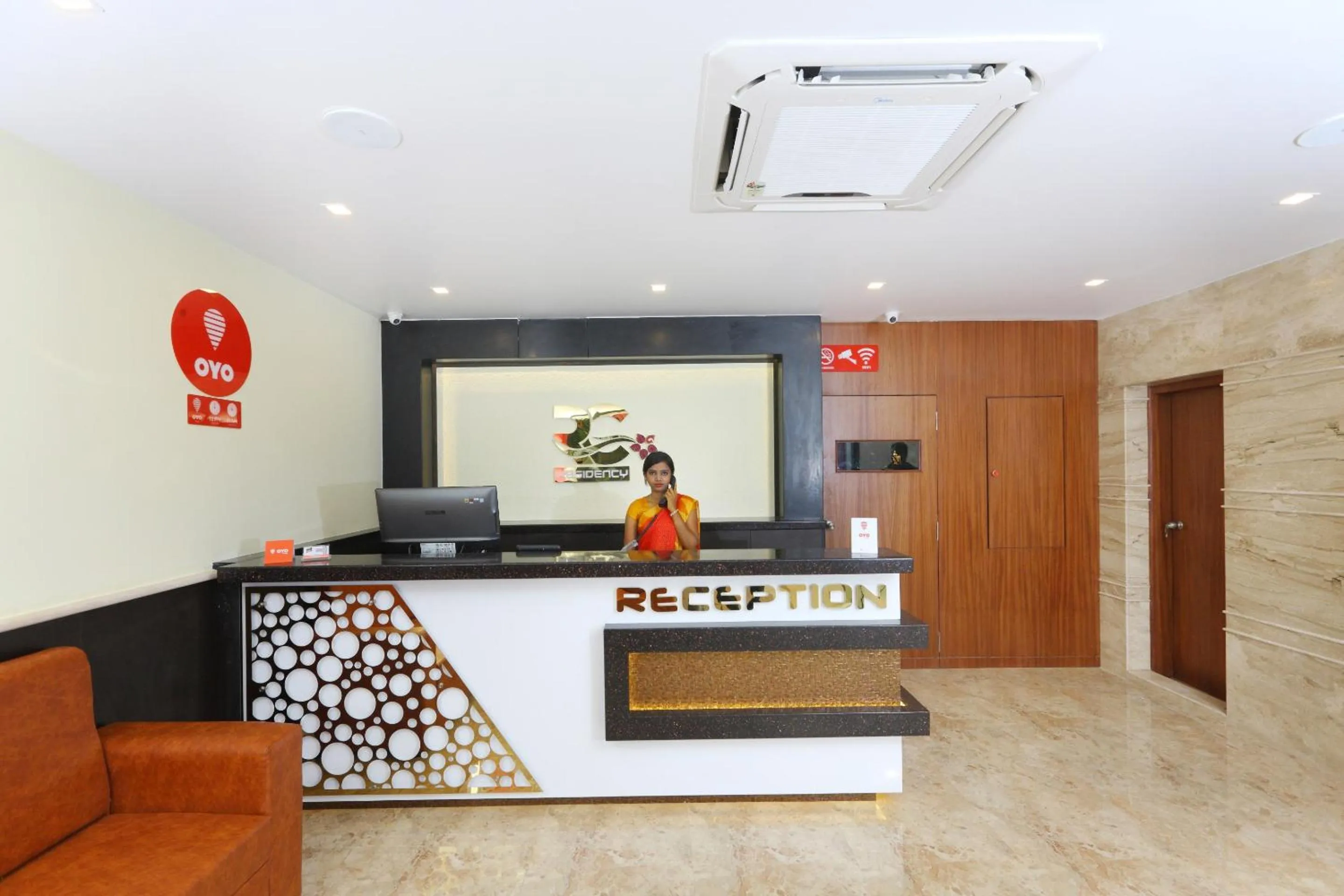 Hotel Ramcharan Residency, Tirupati