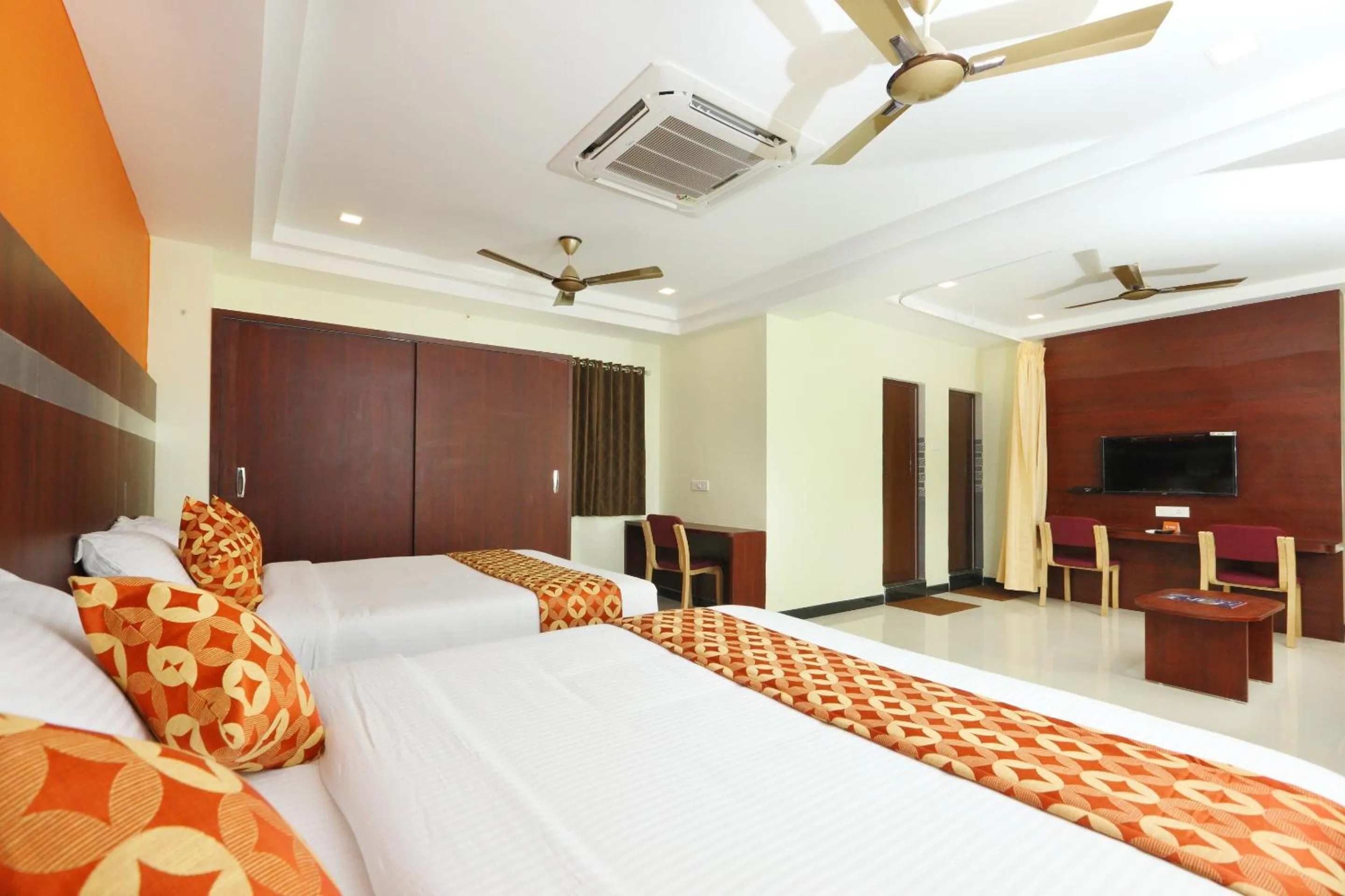 Bed in Hotel Ramcharan Residency, Tirupati