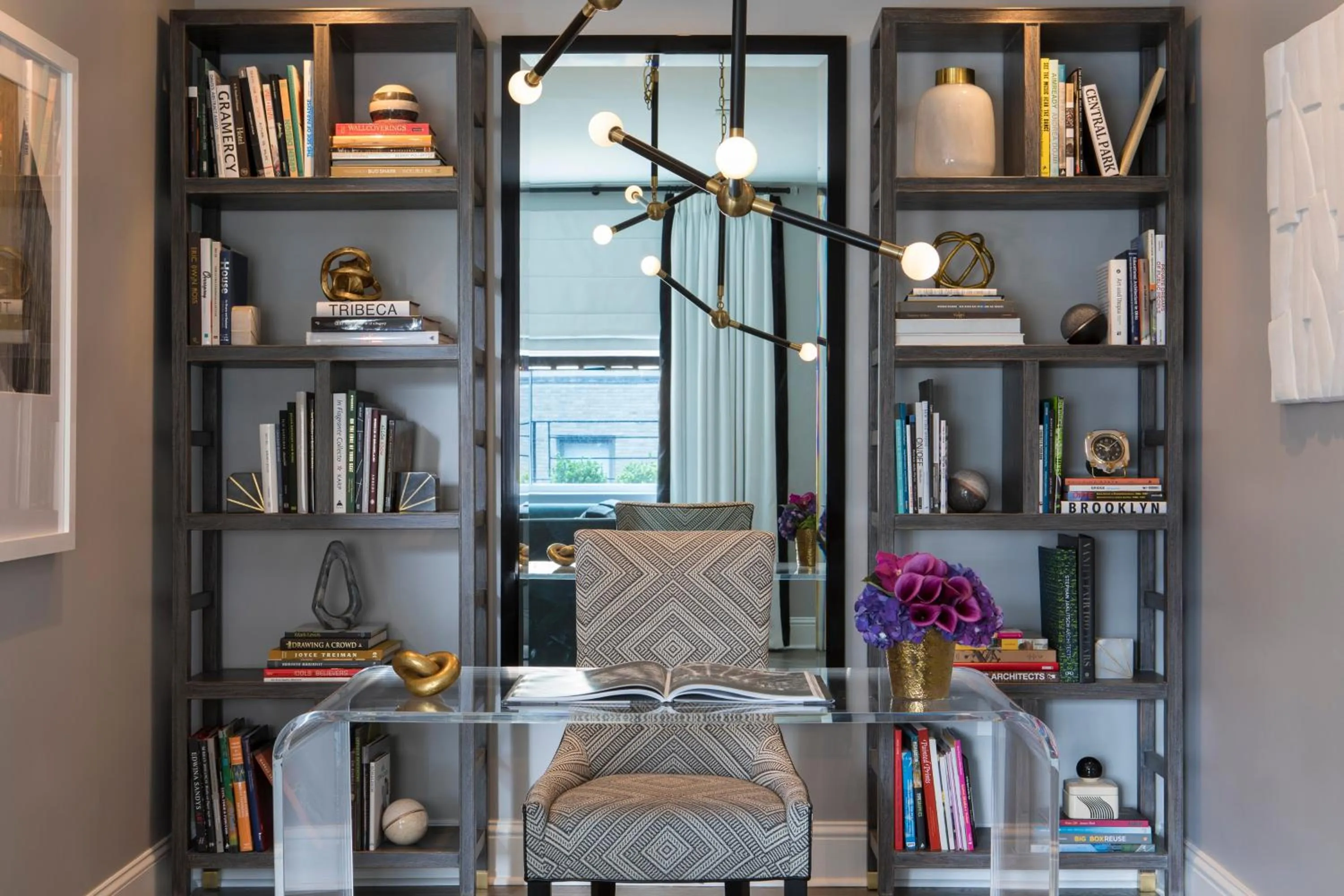 Photo of the whole room in Omni Berkshire Place