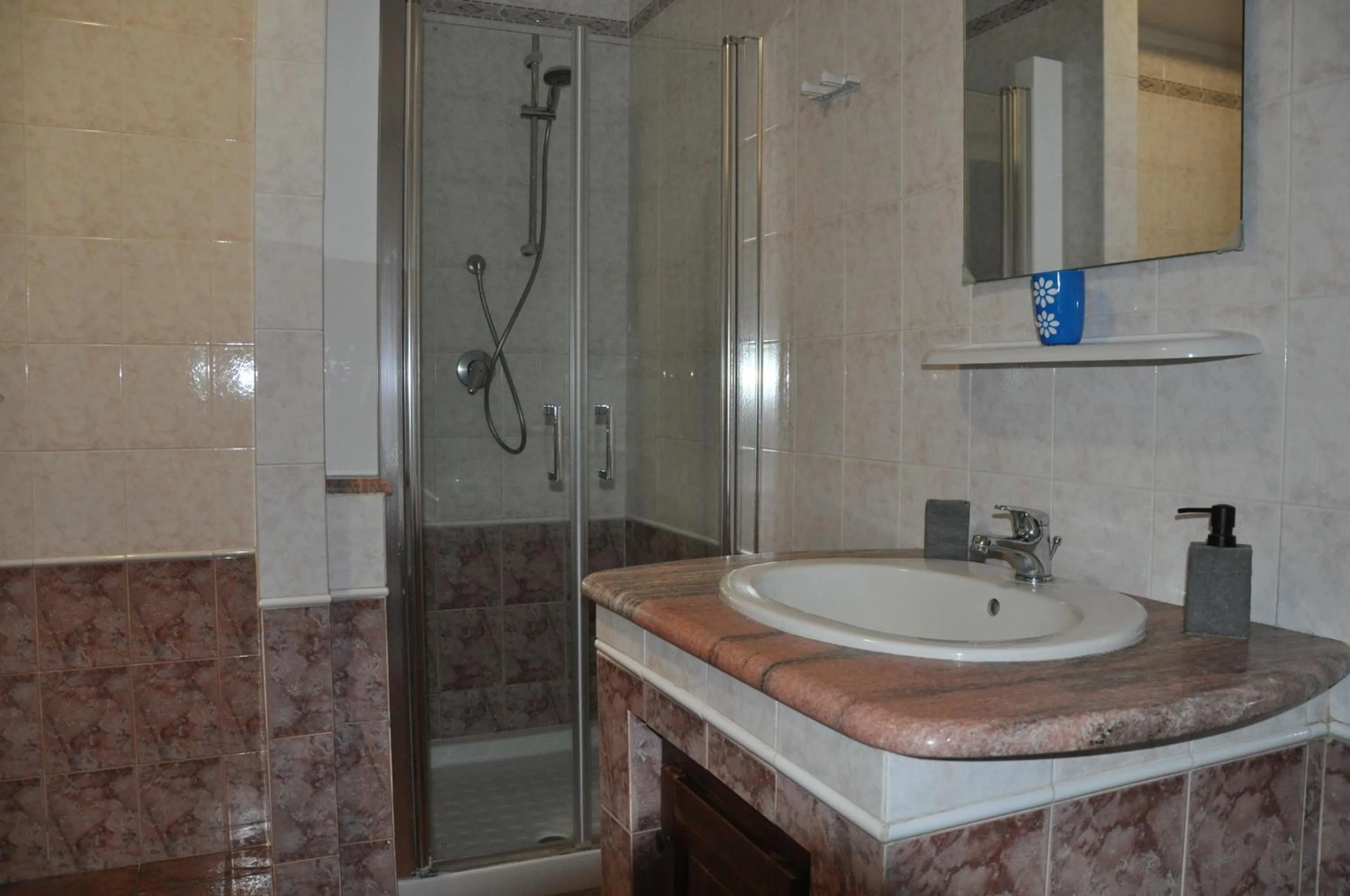 Shower in B&B Gassa d'Amante