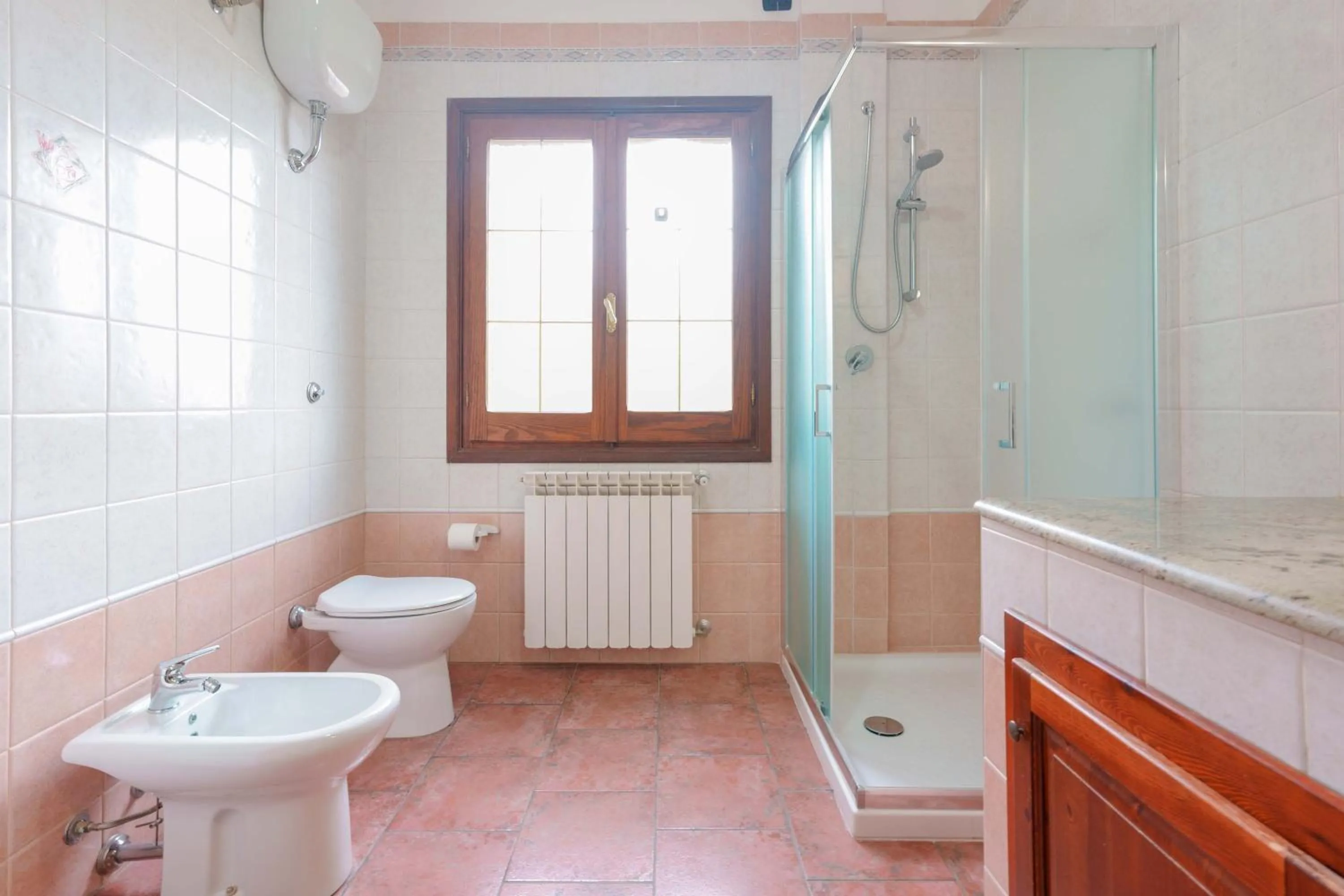 Shower in B&B Gassa d'Amante