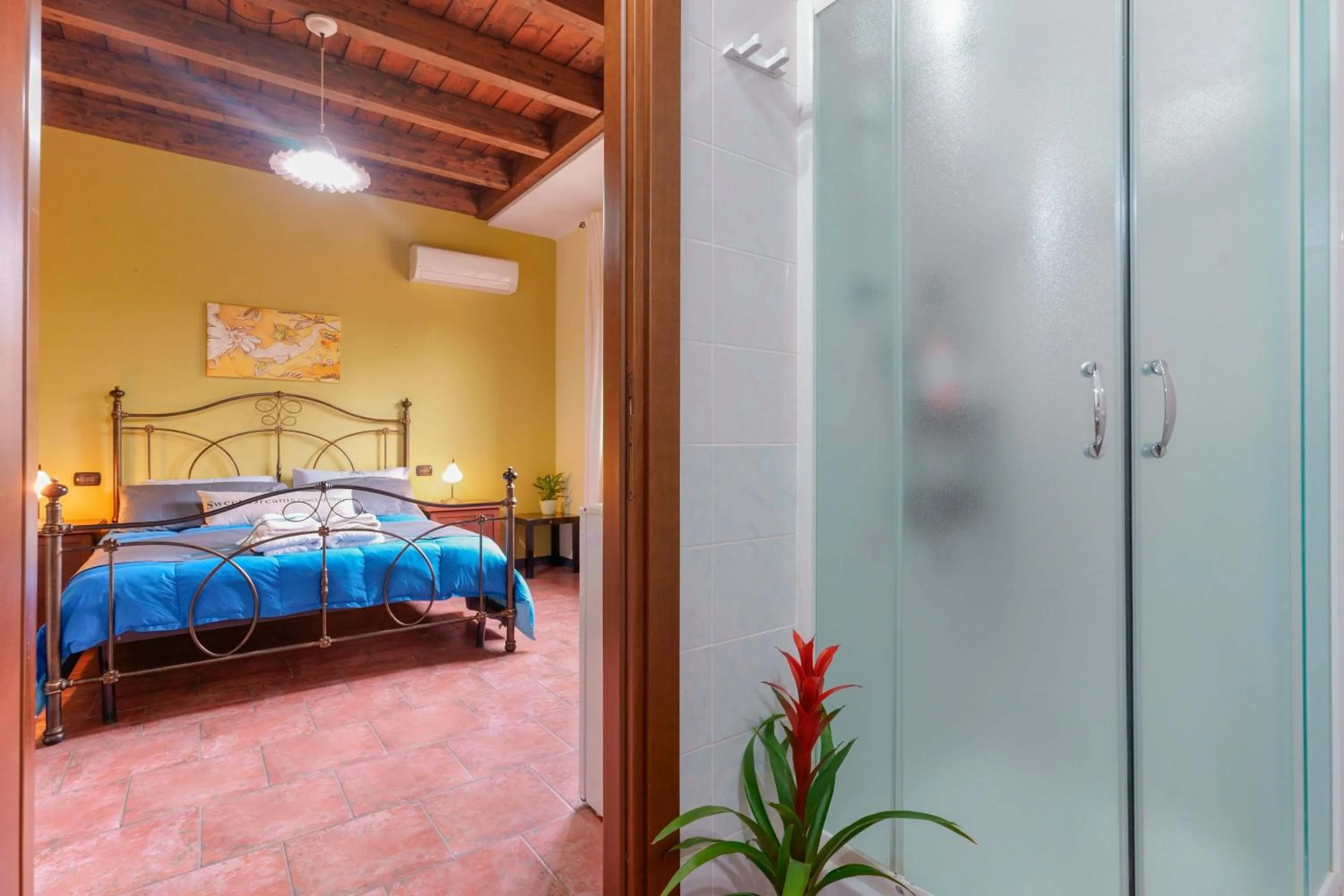 Bed in B&B Gassa d'Amante