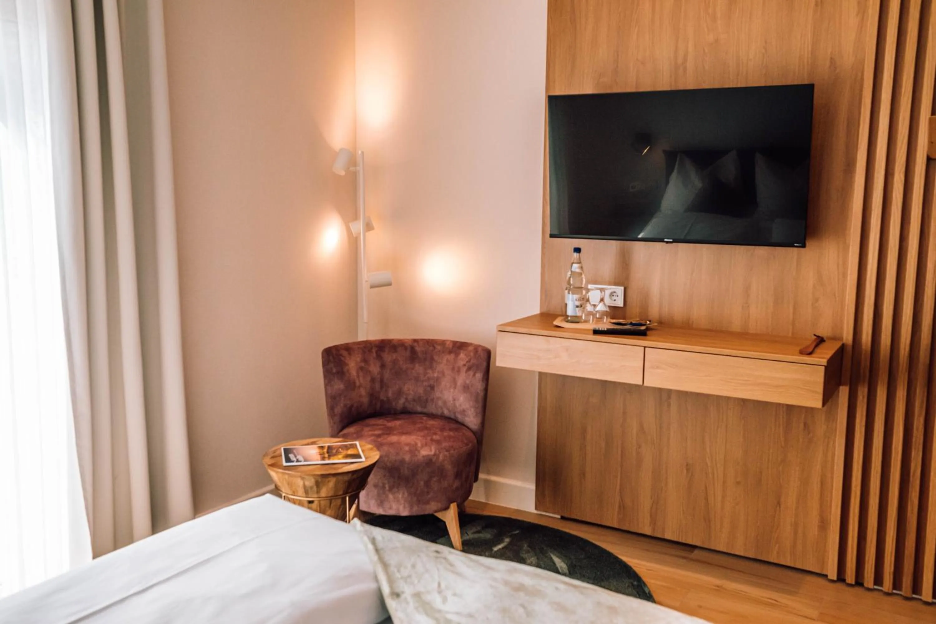 TV and multimedia, Bed in Schmidtburger Hof