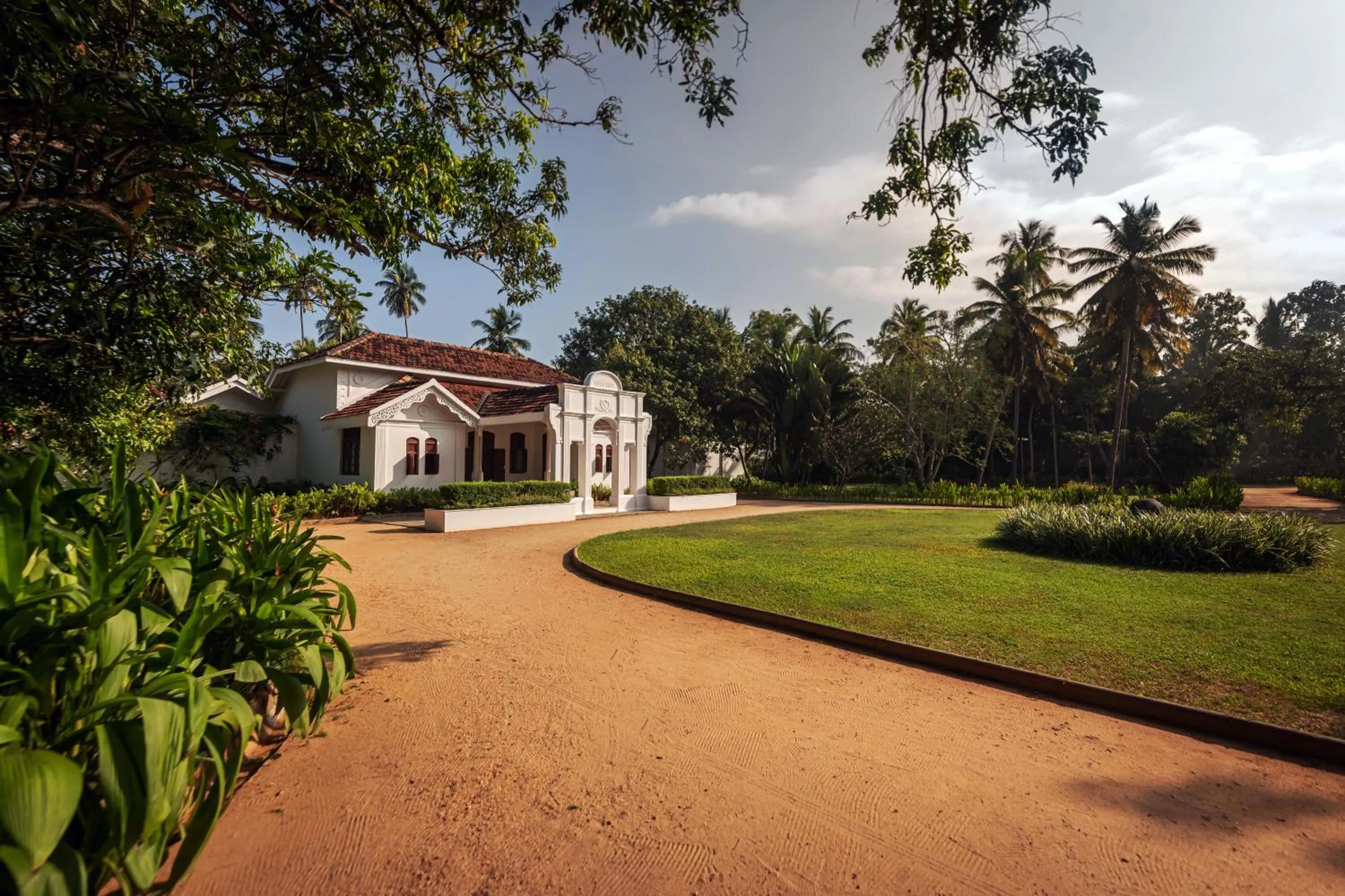 Property building in Uga Riva - Negombo