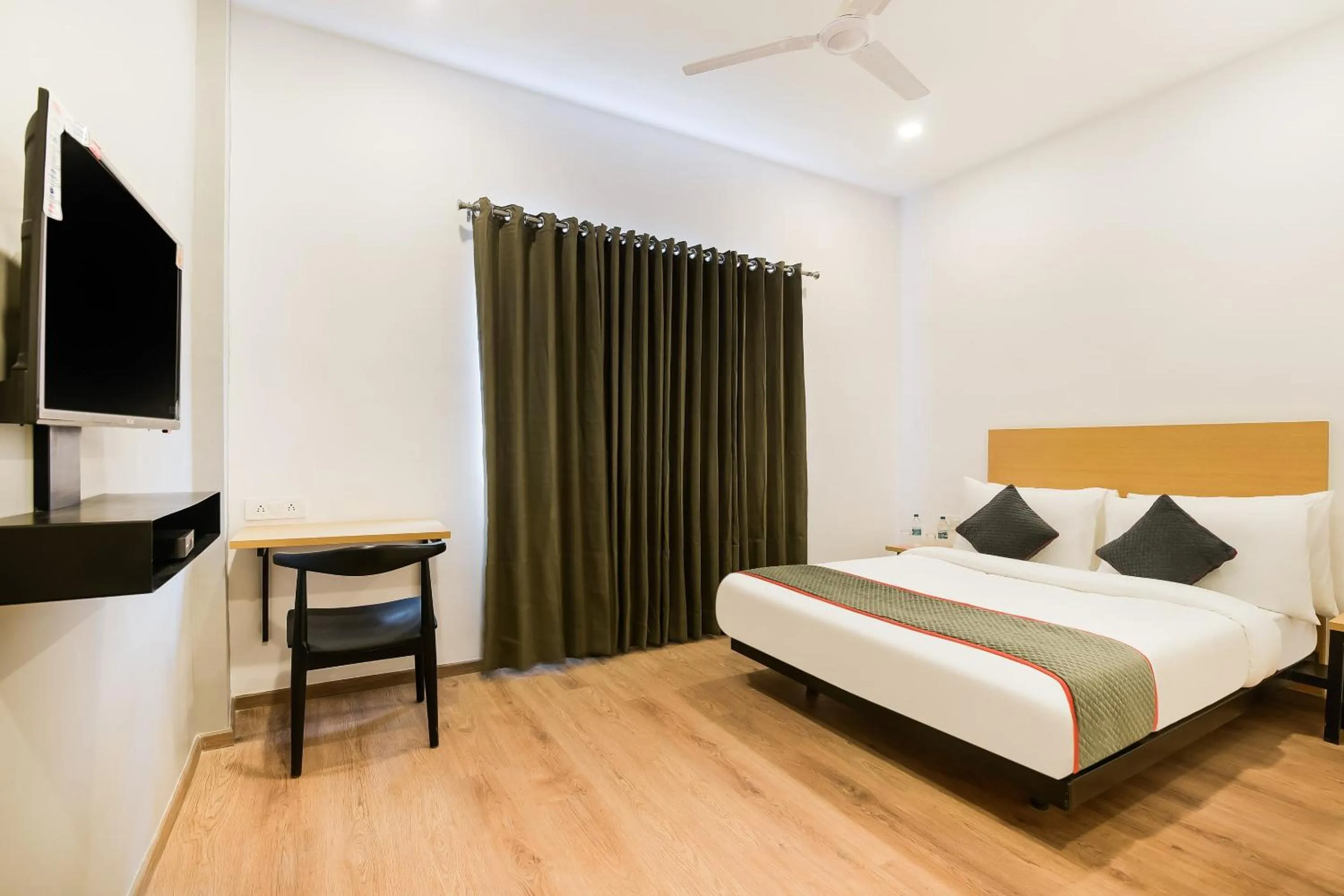 Bedroom, Bed in Townhouse The Awadh Airport Near Chaudhary Charan Singh International Airport