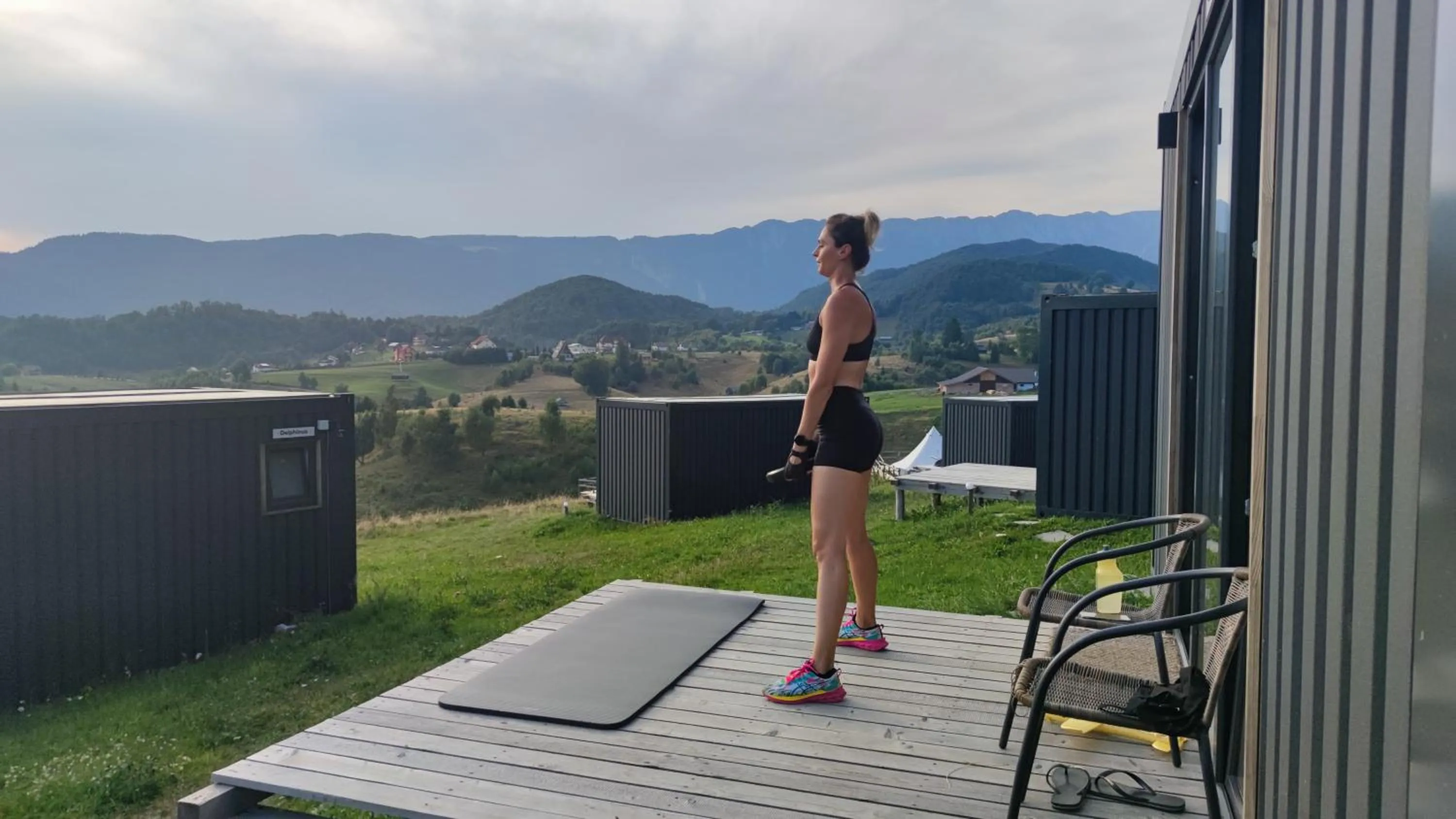 Patio in Ursa Mica Glamping Resort