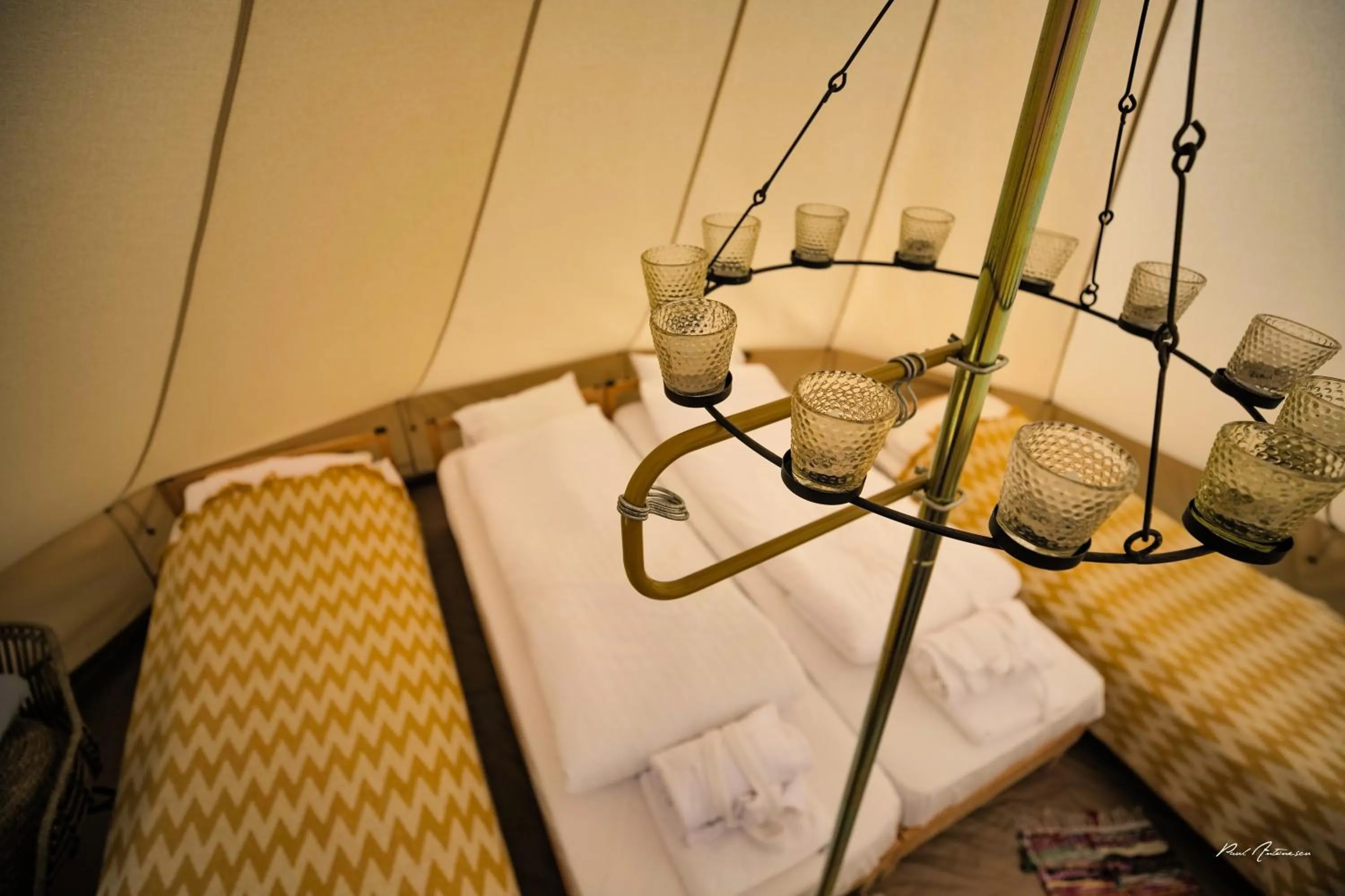 Bed in Ursa Mica Glamping Resort