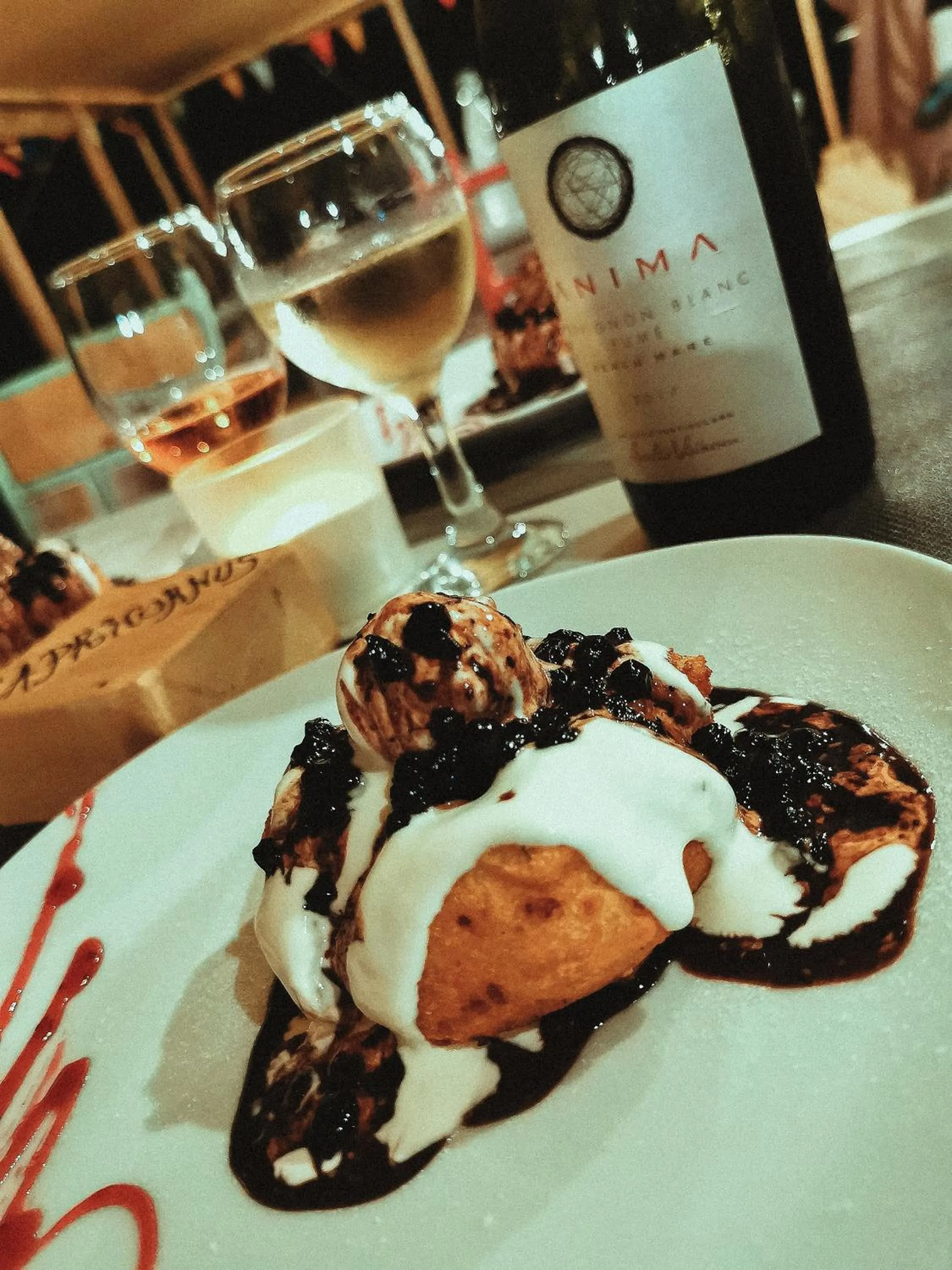 Restaurant/places to eat in Ursa Mica Glamping Resort