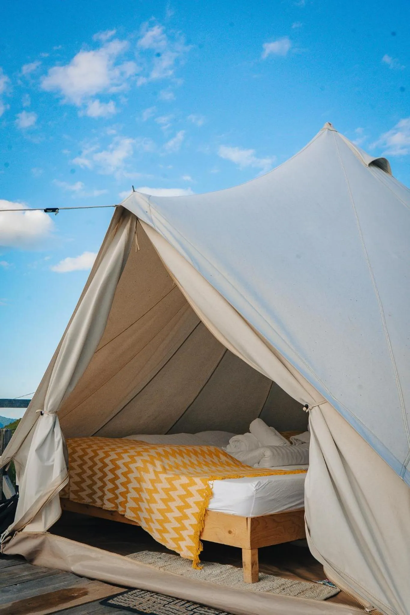 Property building, Bed in Ursa Mica Glamping Resort