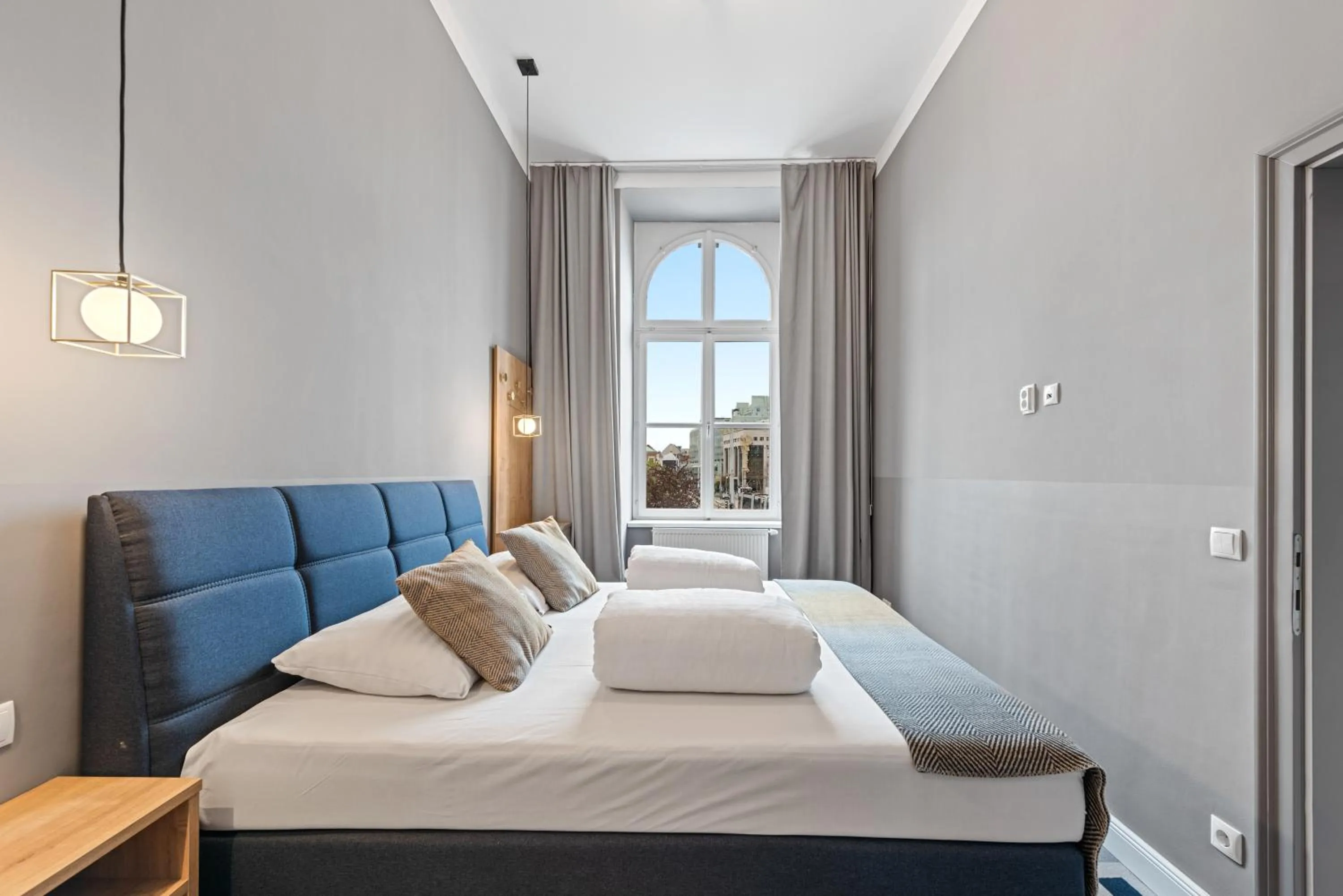 Bedroom, Bed in KH Opera Apartments