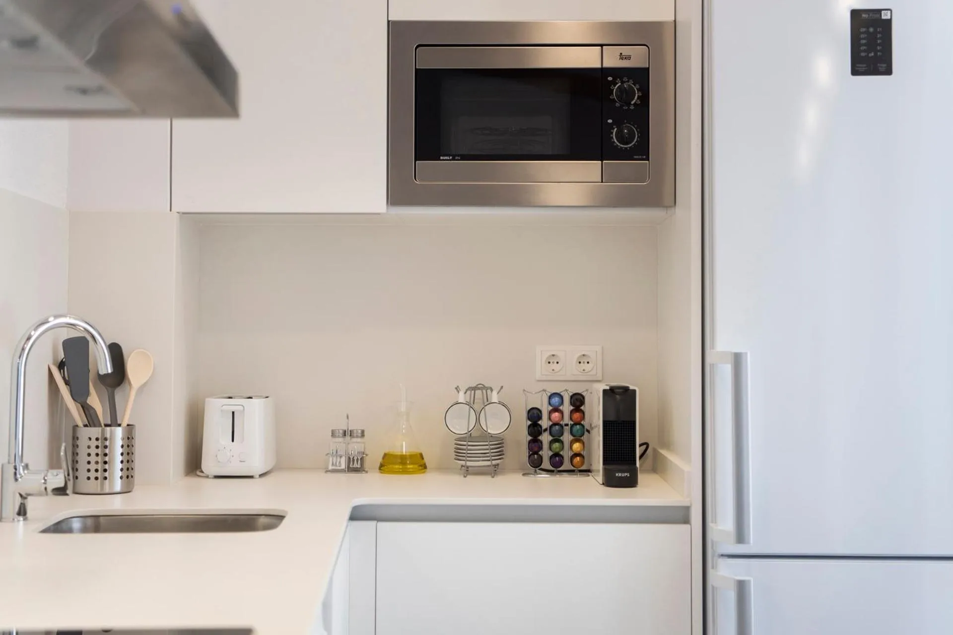 Coffee/tea facilities in Lovely and bright apartment in the heart of Banyoles