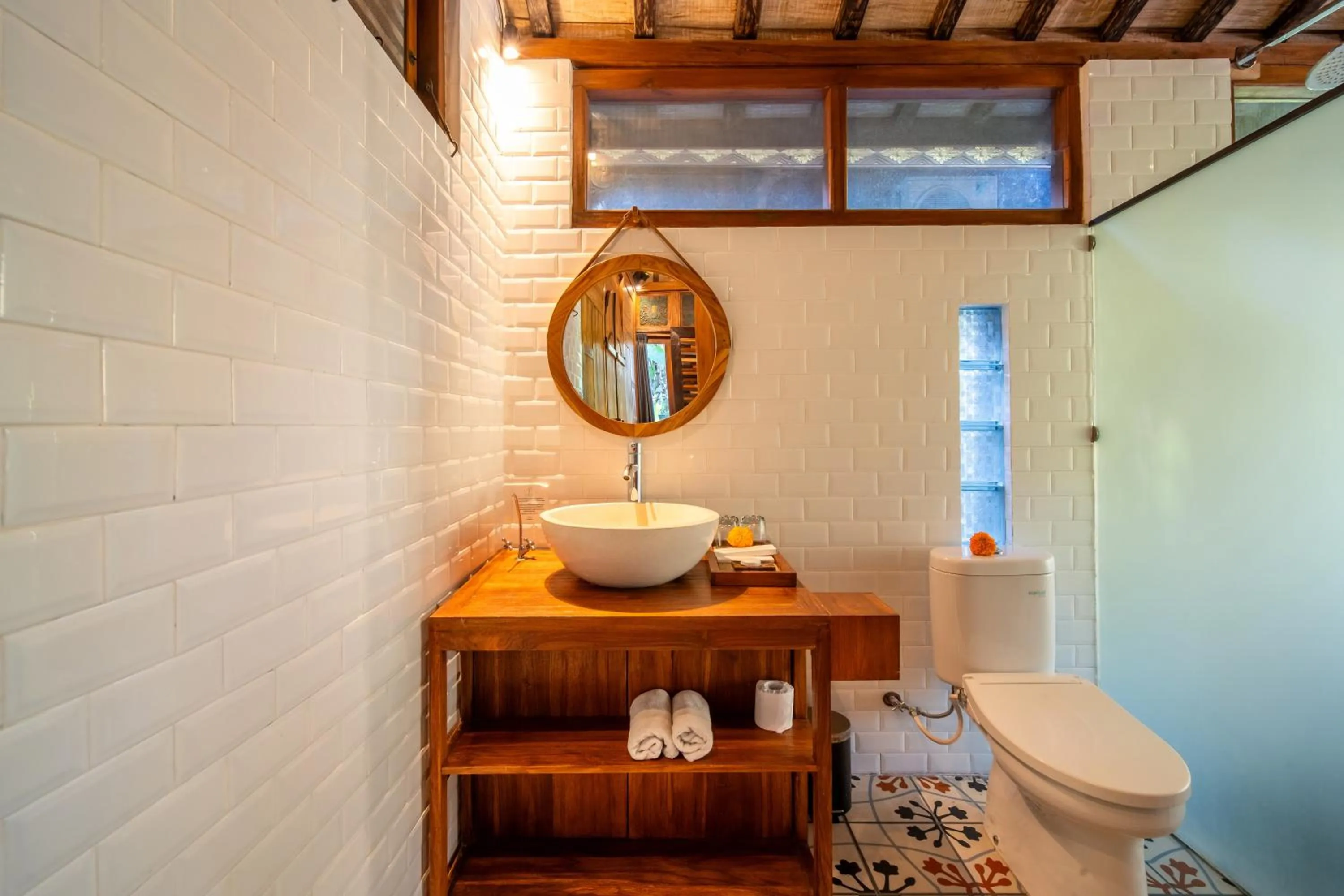 Bathroom in Parvati Retreat Villas
