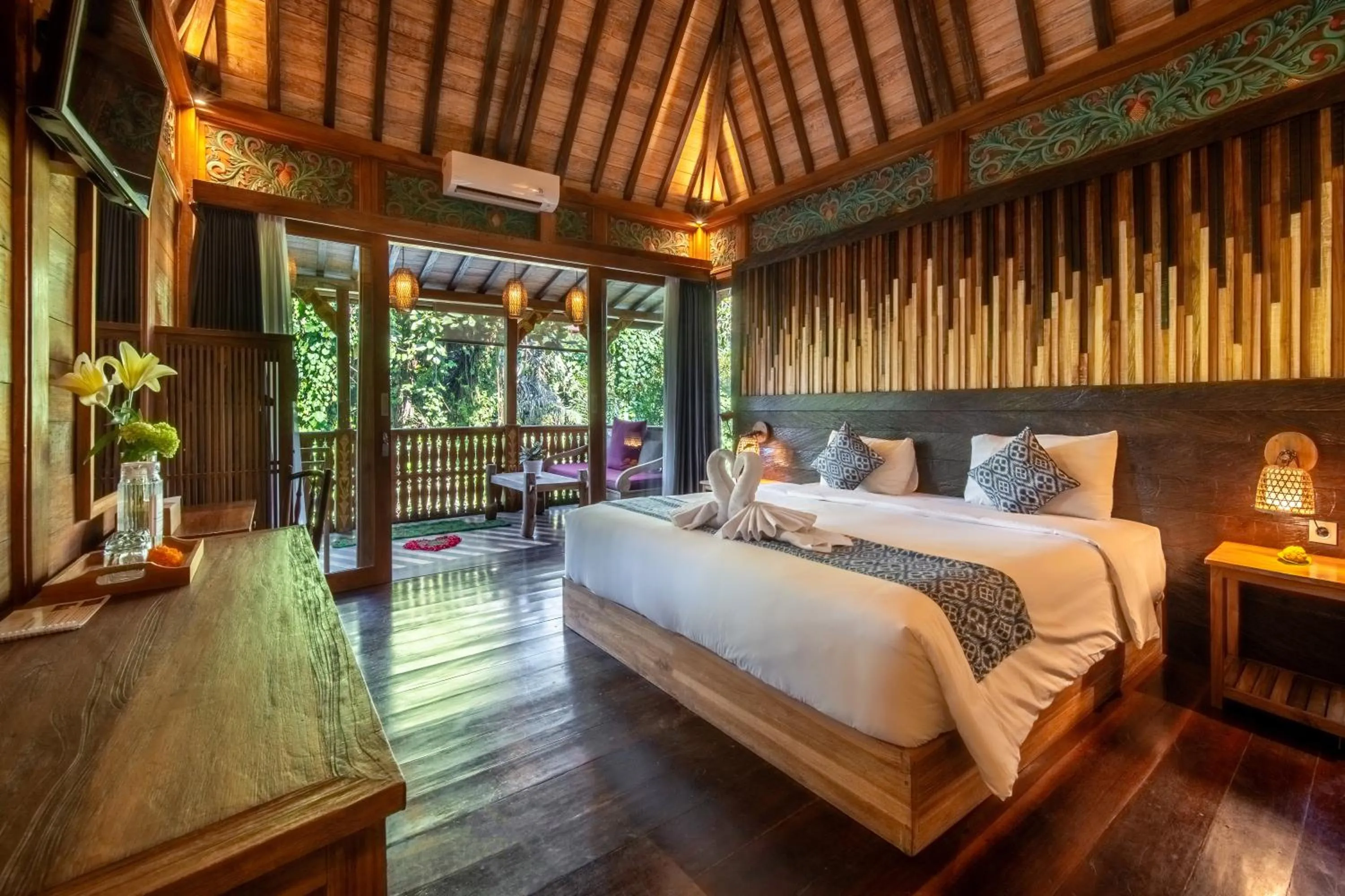 Bedroom, Bed in Parvati Retreat Villas