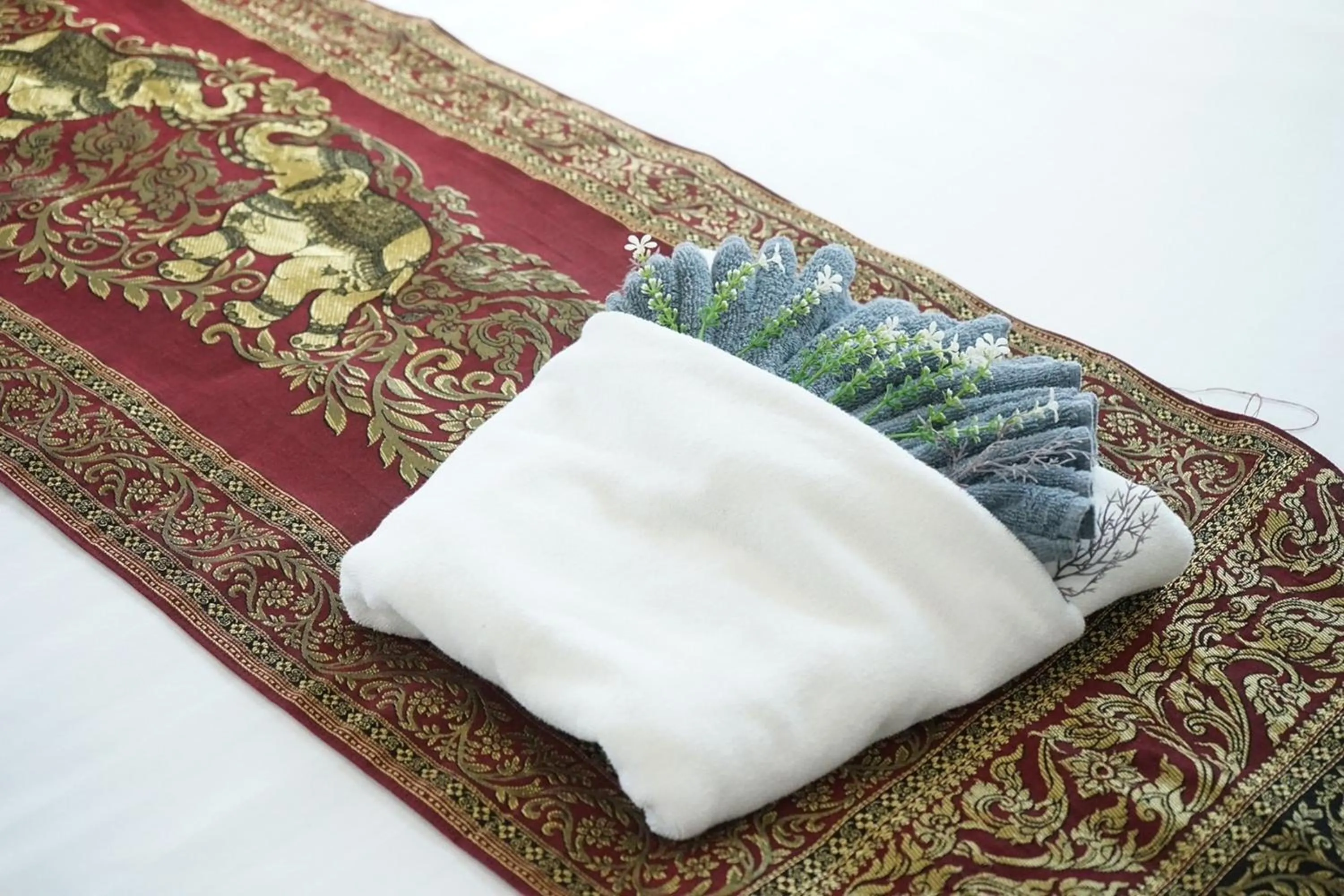 towels in Chaiyai River Front Hotel