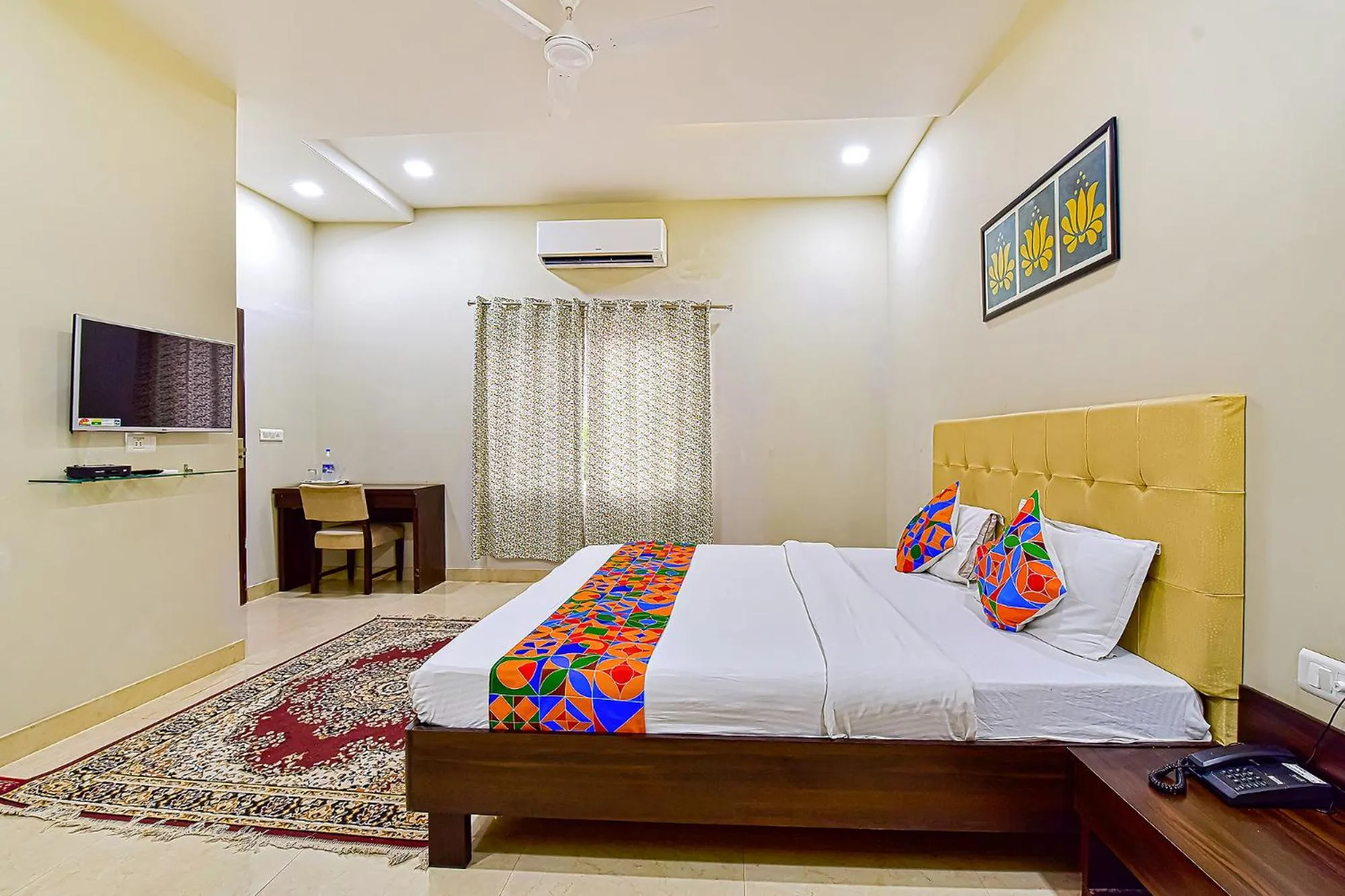 Bed in FabHotel The Castle Homestay