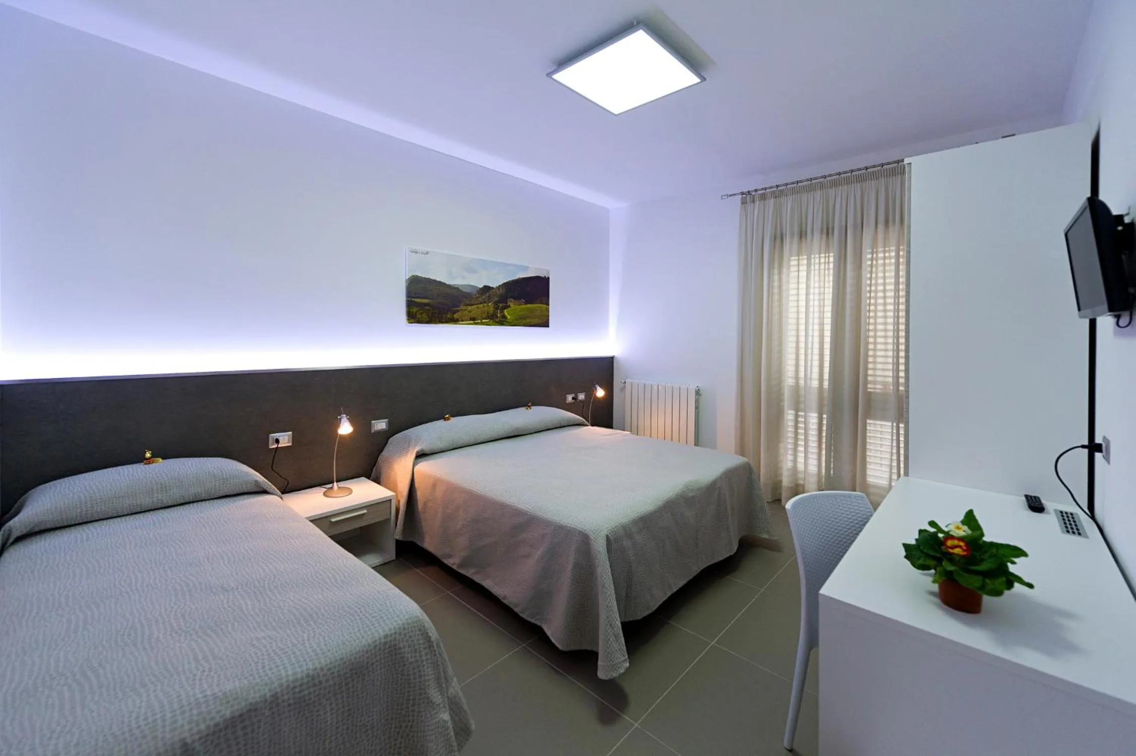 Property building, Bed in Le Camere del Crimiso