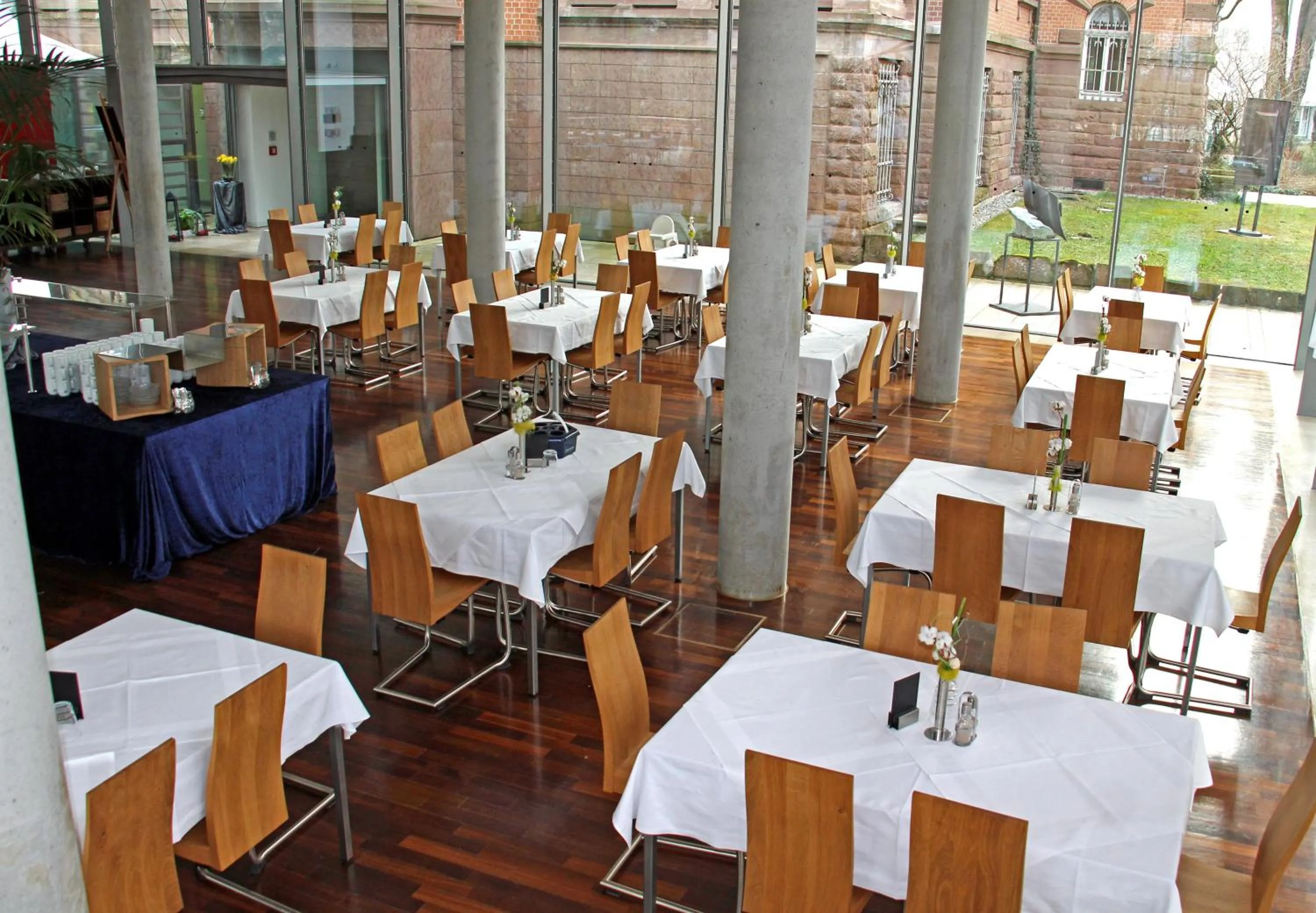 Restaurant/places to eat in Evangelische Tagungsstätte Bad Boll