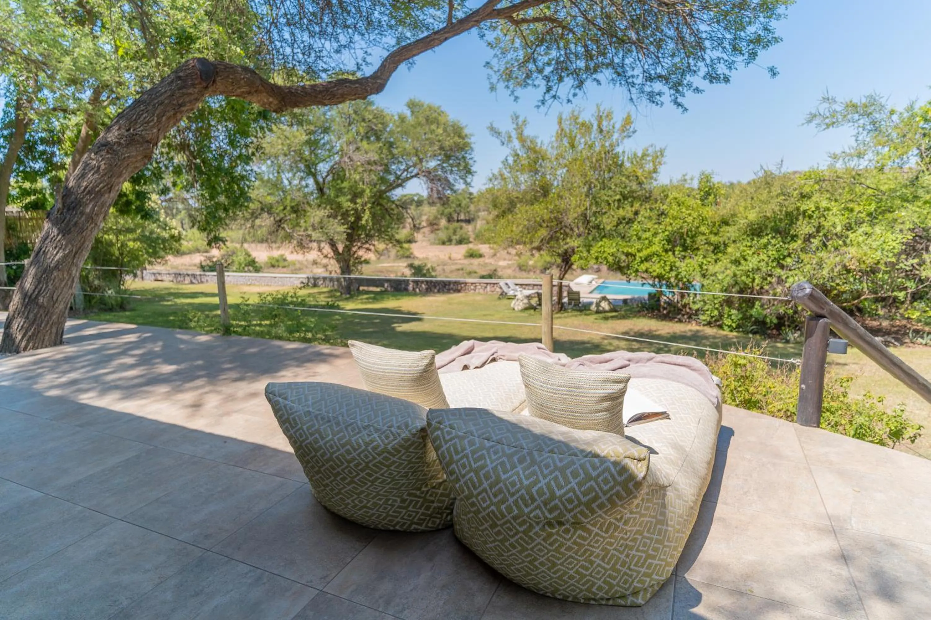 Garden view in Last Word Kitara