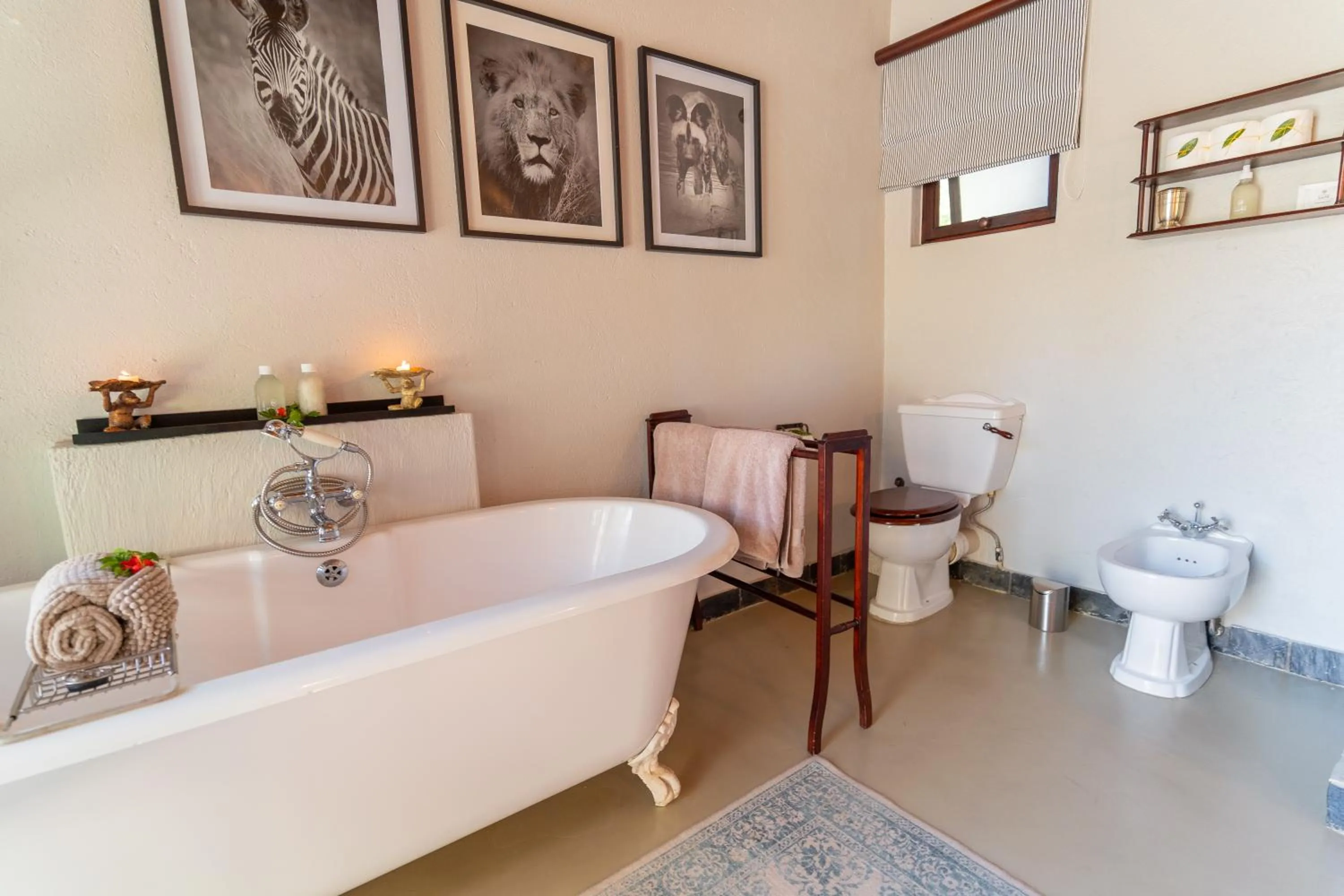 Bathroom in Last Word Kitara