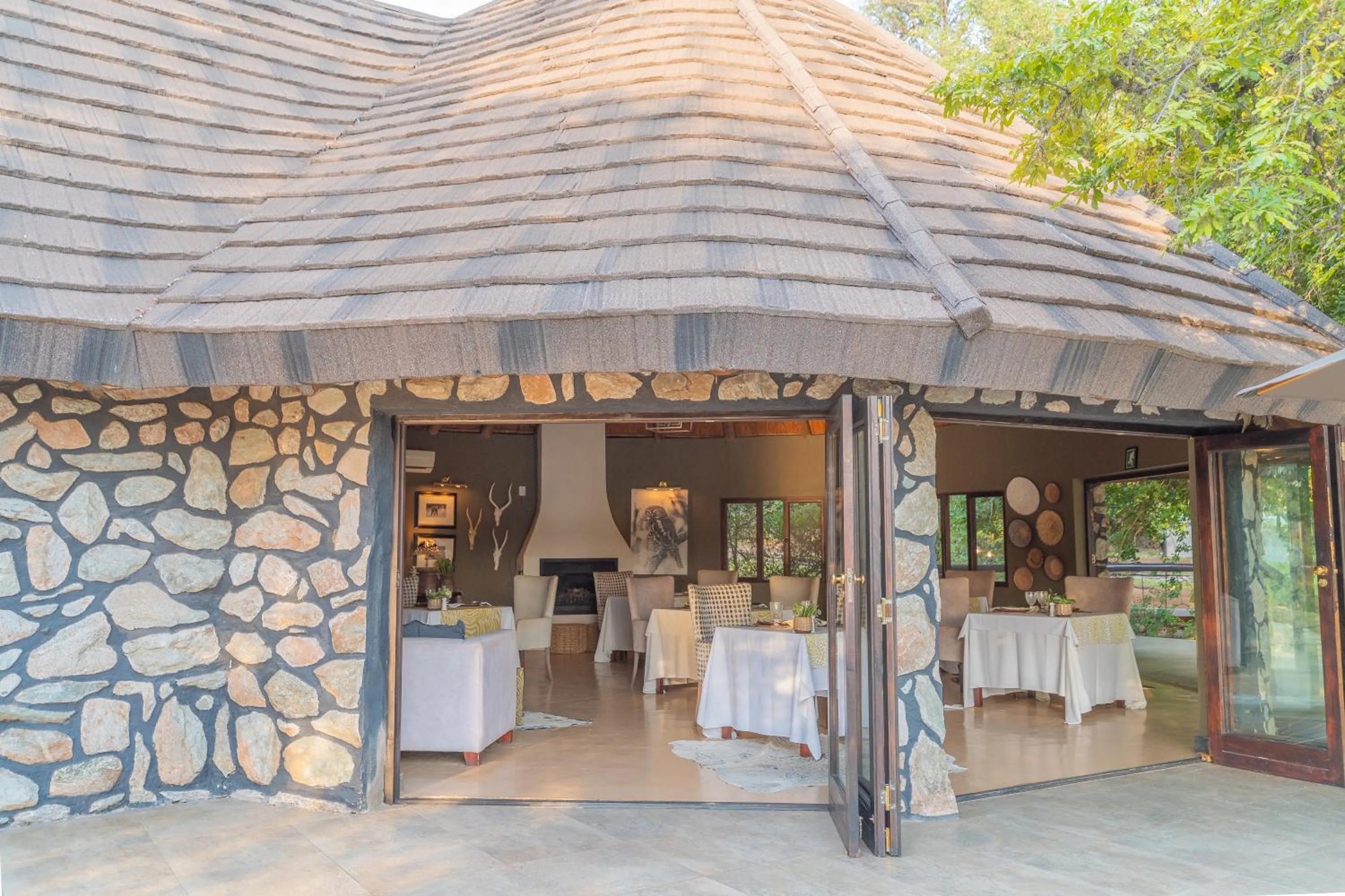 Dining area in Last Word Kitara