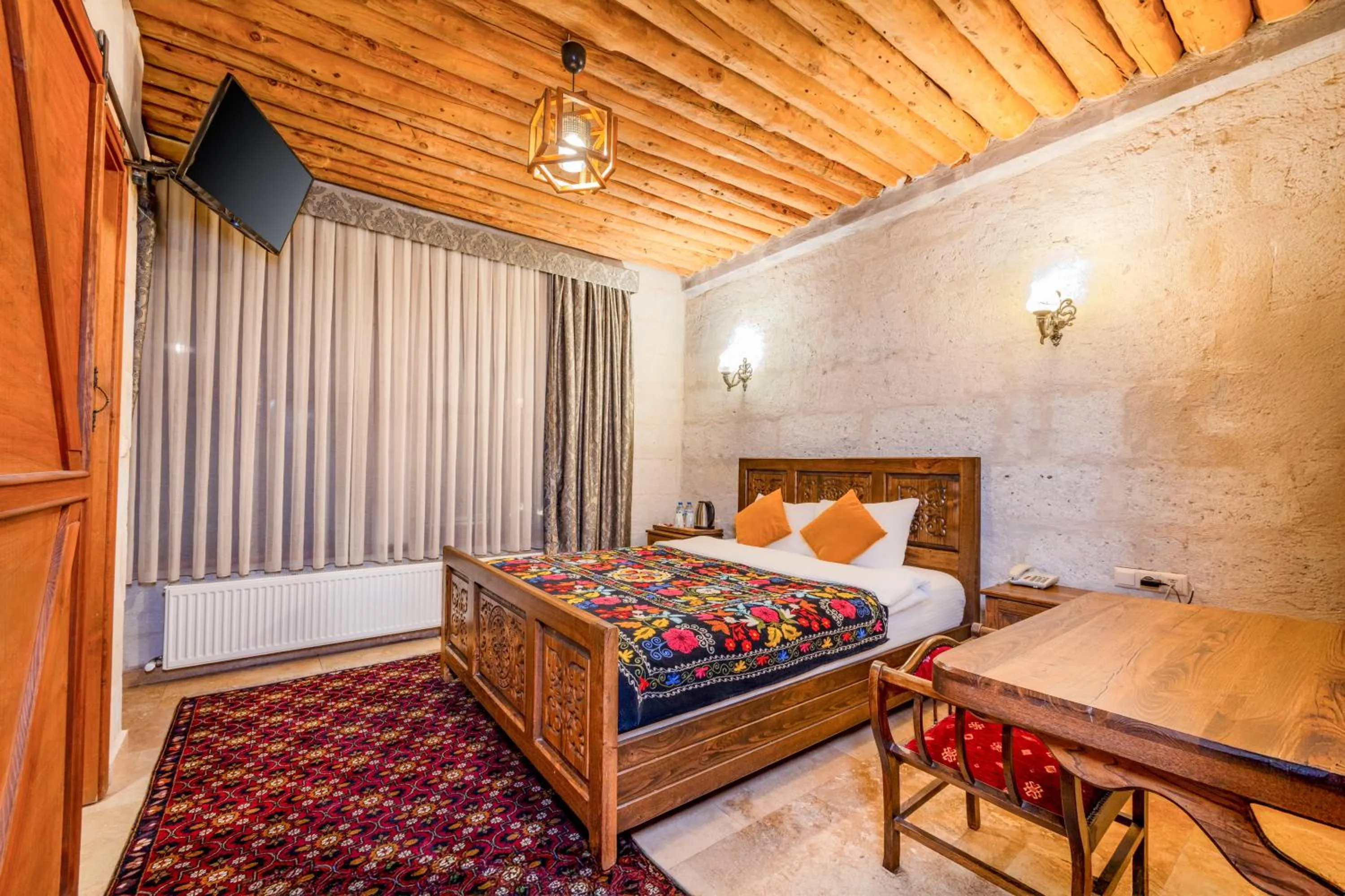 Bedroom in My Story Cave Hotel